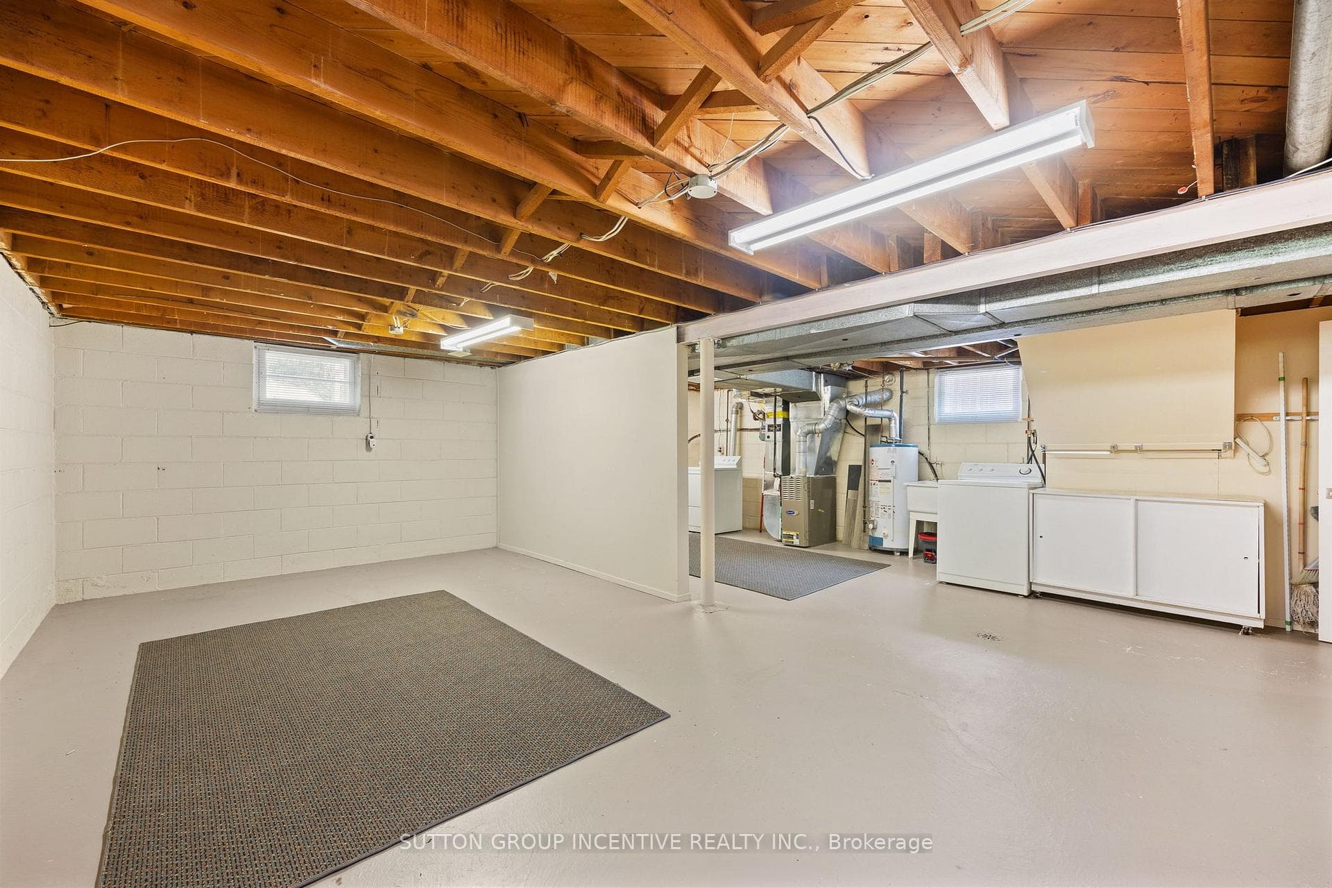 92 Blakemanor Boulevard photo 34