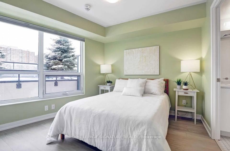 8 Trent Avenue Unit 323 photo 5
