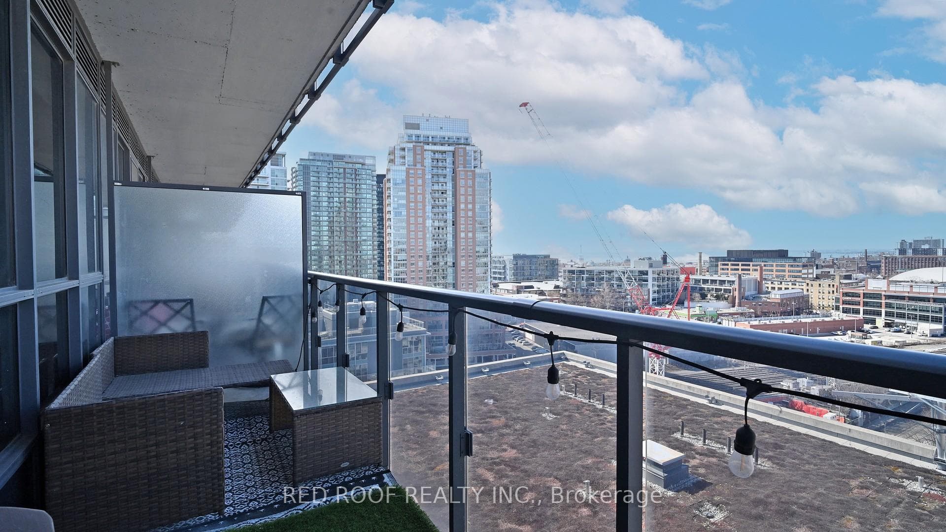 1030 King Street Unit LPH 26 photo 26