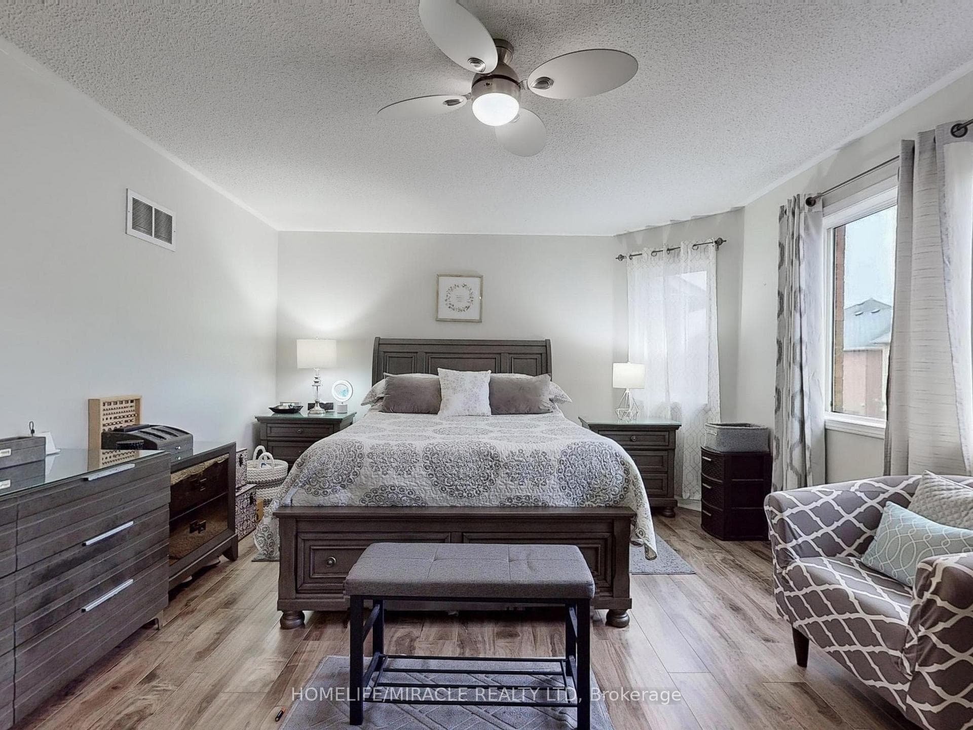 12 Bonavista Drive photo 21