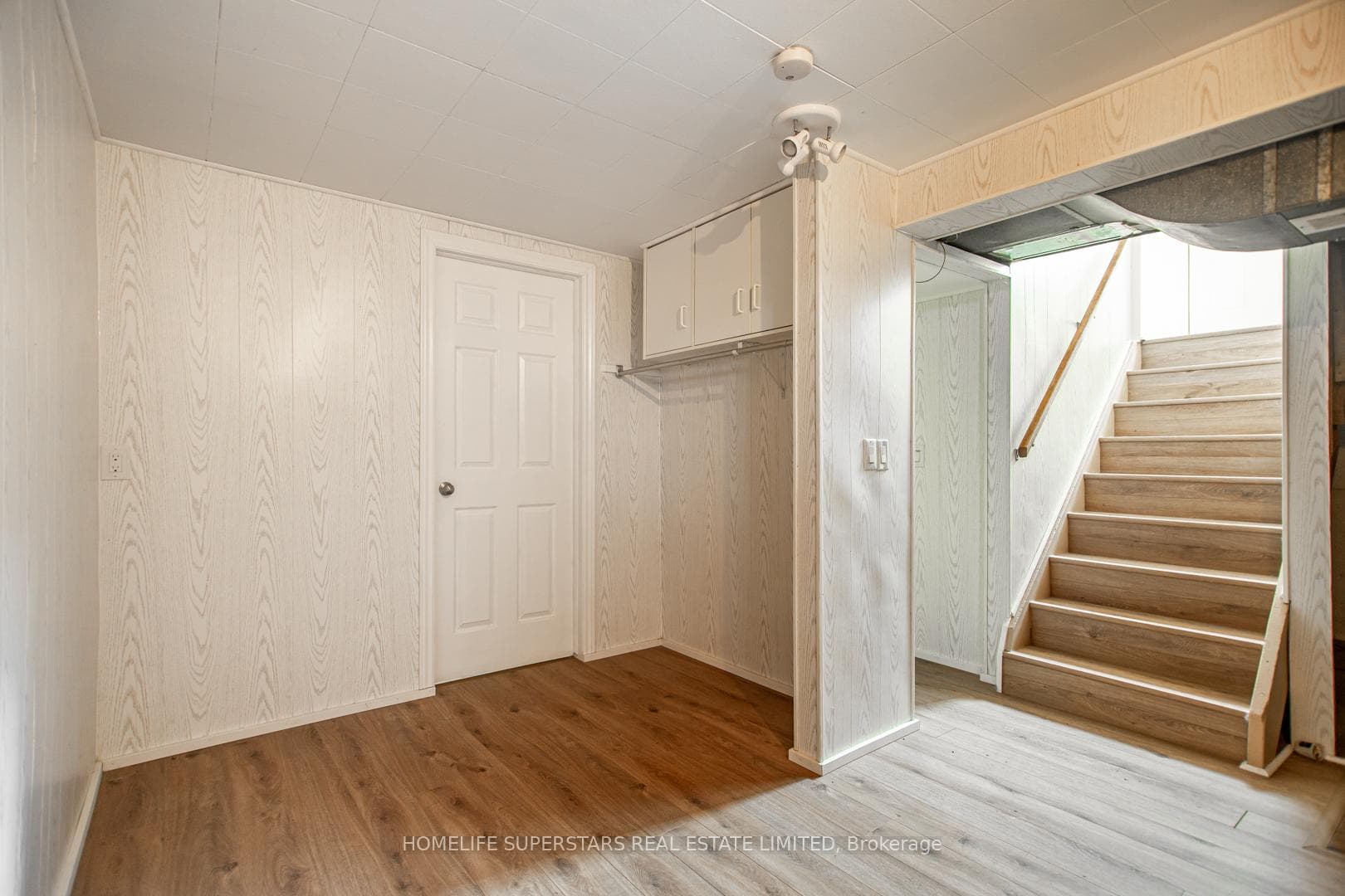 128 Laurier Avenue photo 18