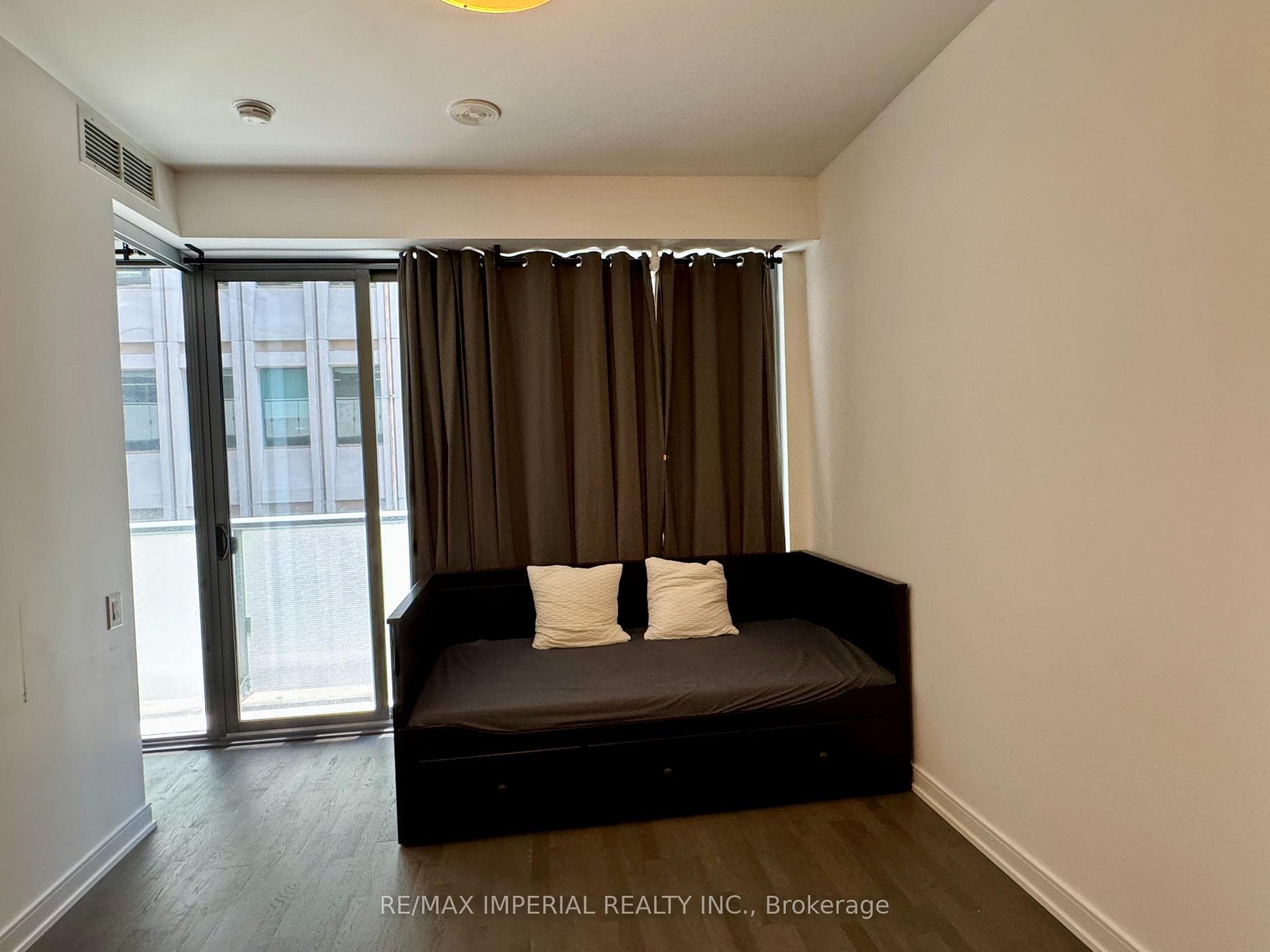 57 St. Joseph Street Unit 1210 photo 15