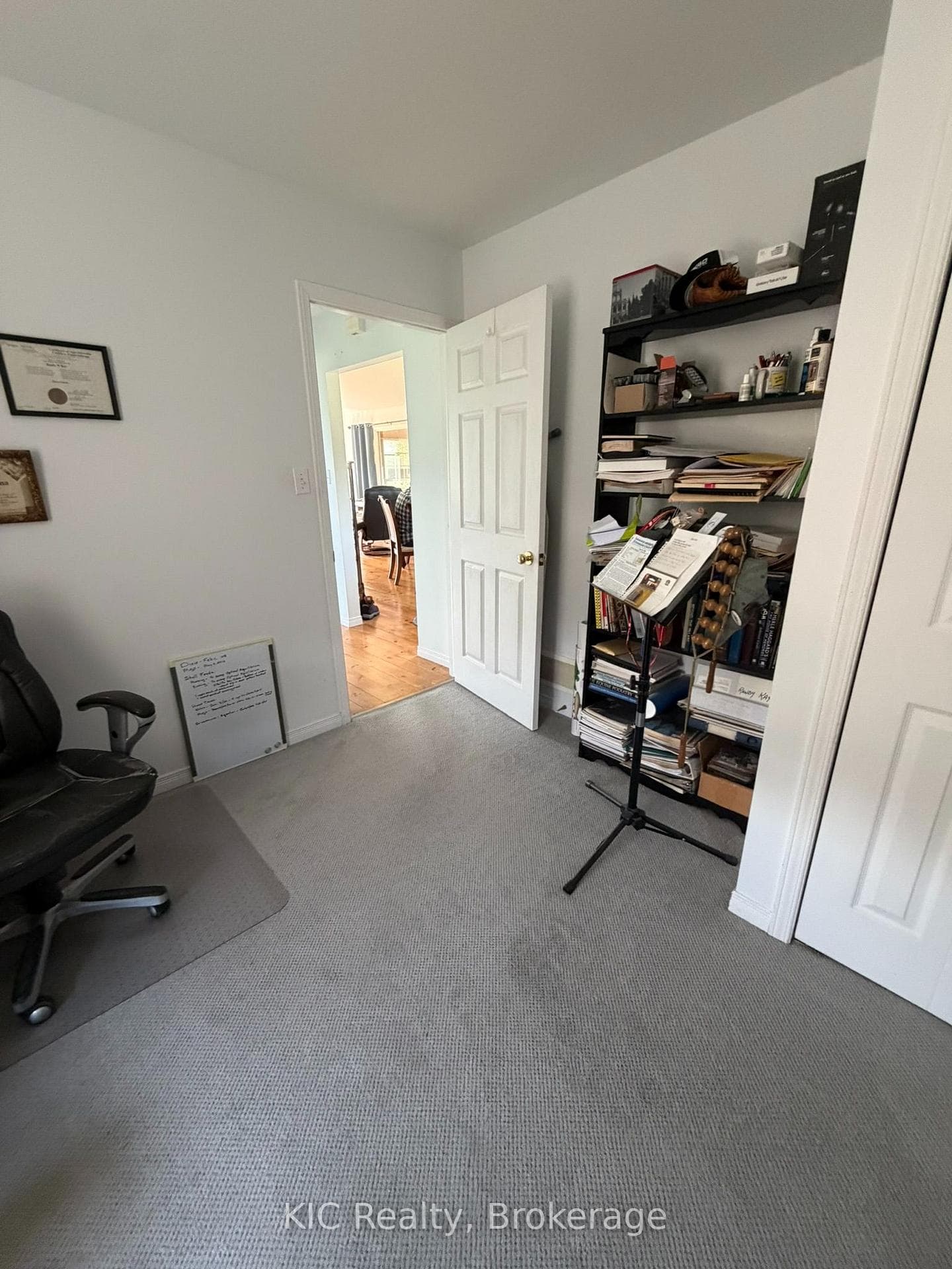 221 Jones Road photo 25