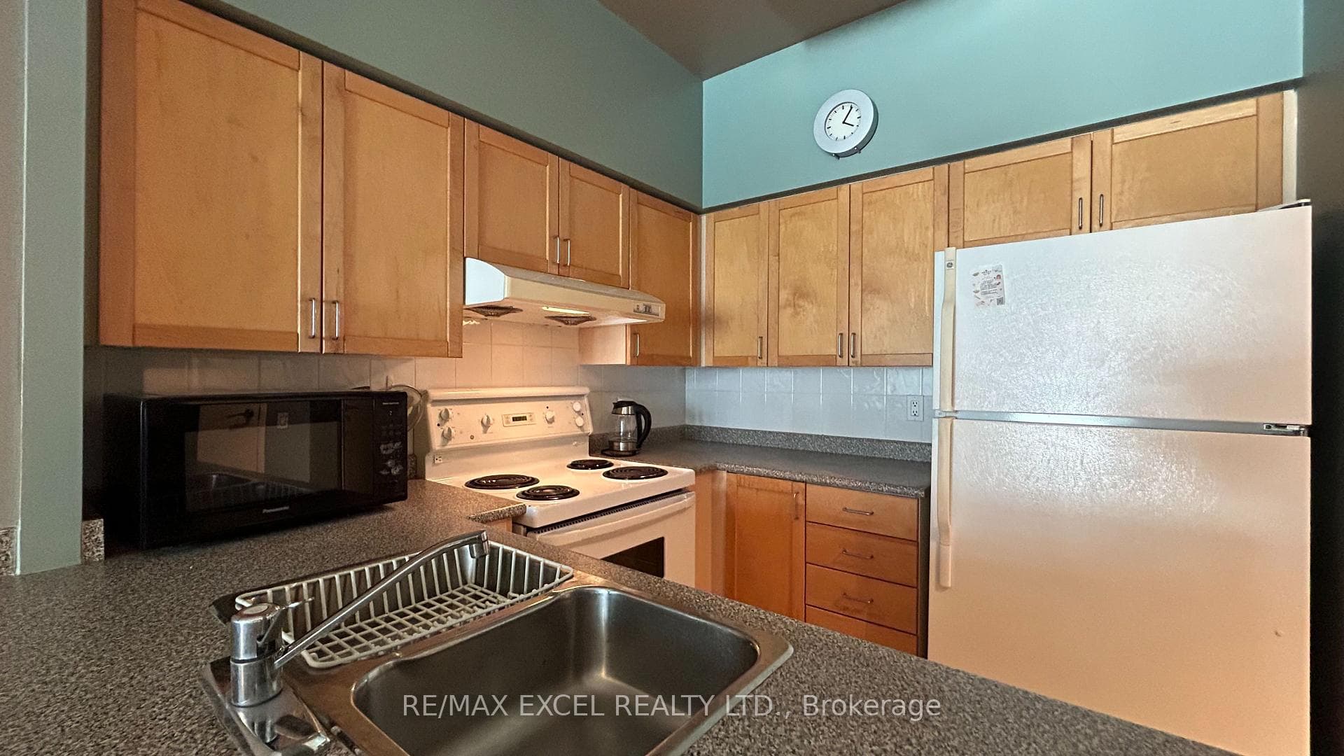 33 Empress Avenue Unit 508 photo 6
