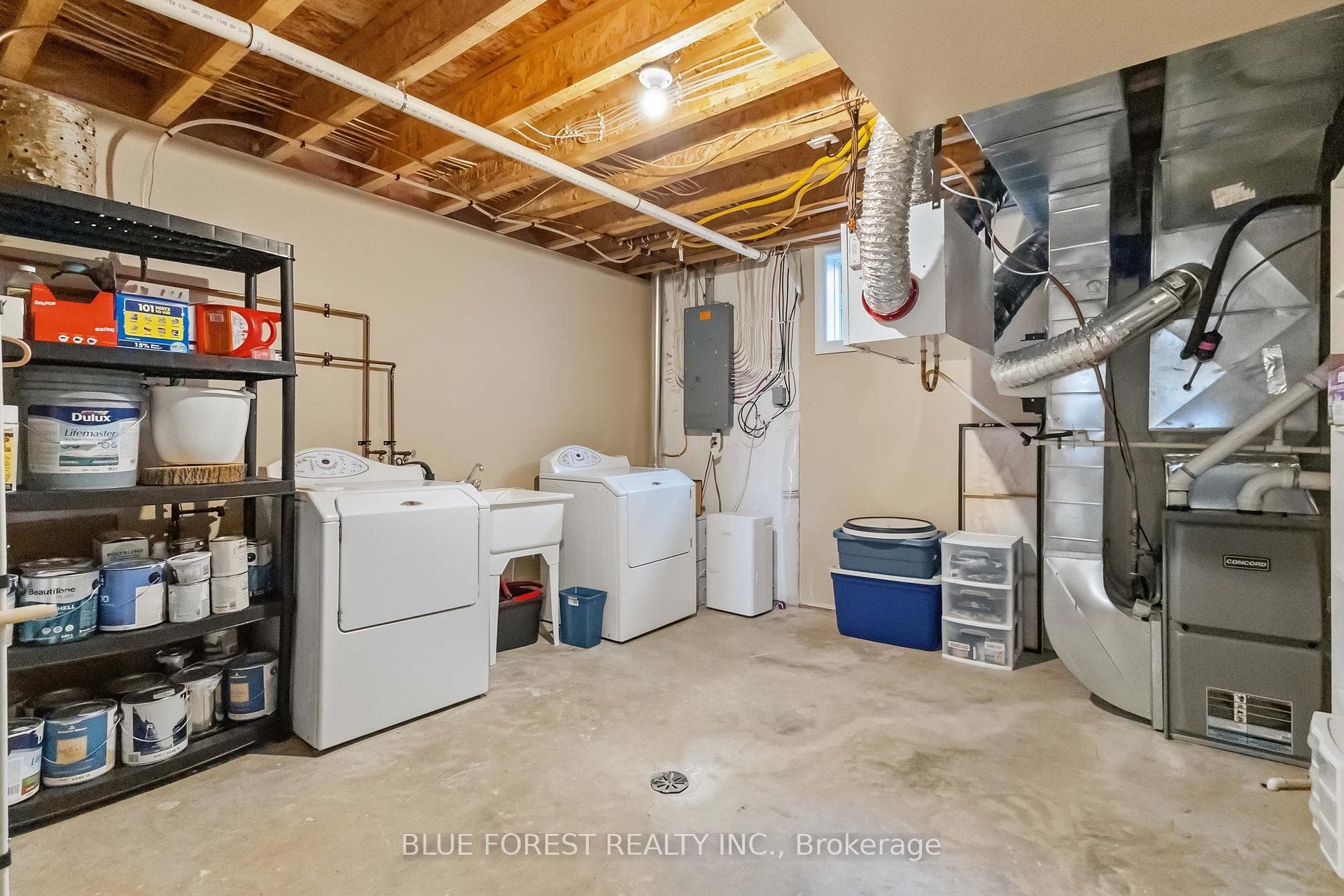 29 Holland Avenue photo 35