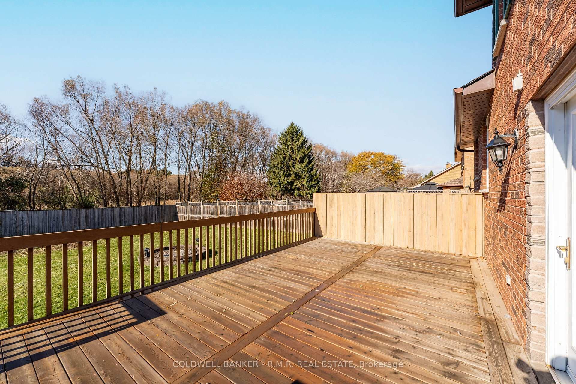 118 Waverly Street photo 30