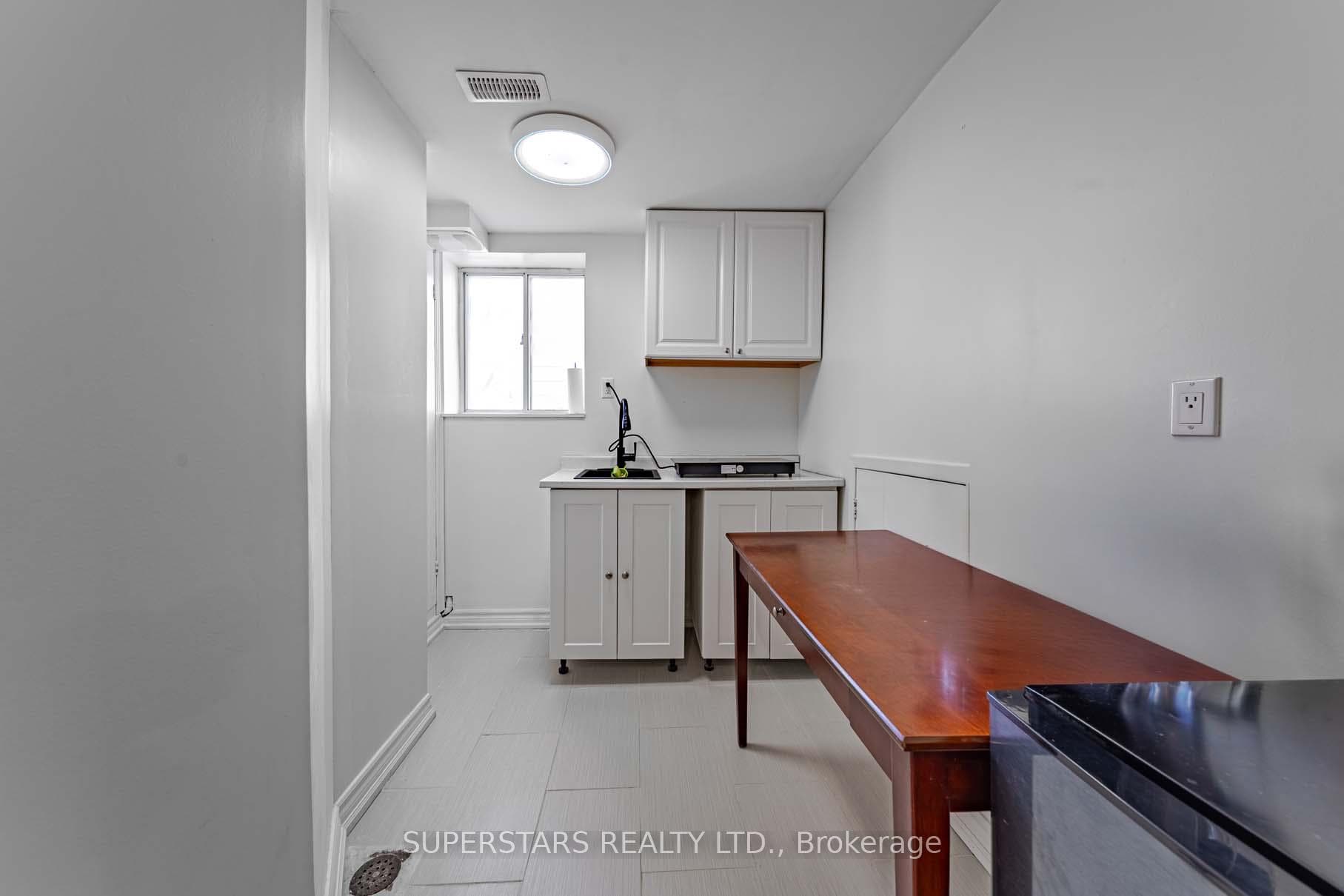 117 Orchard View Boulevard photo 34