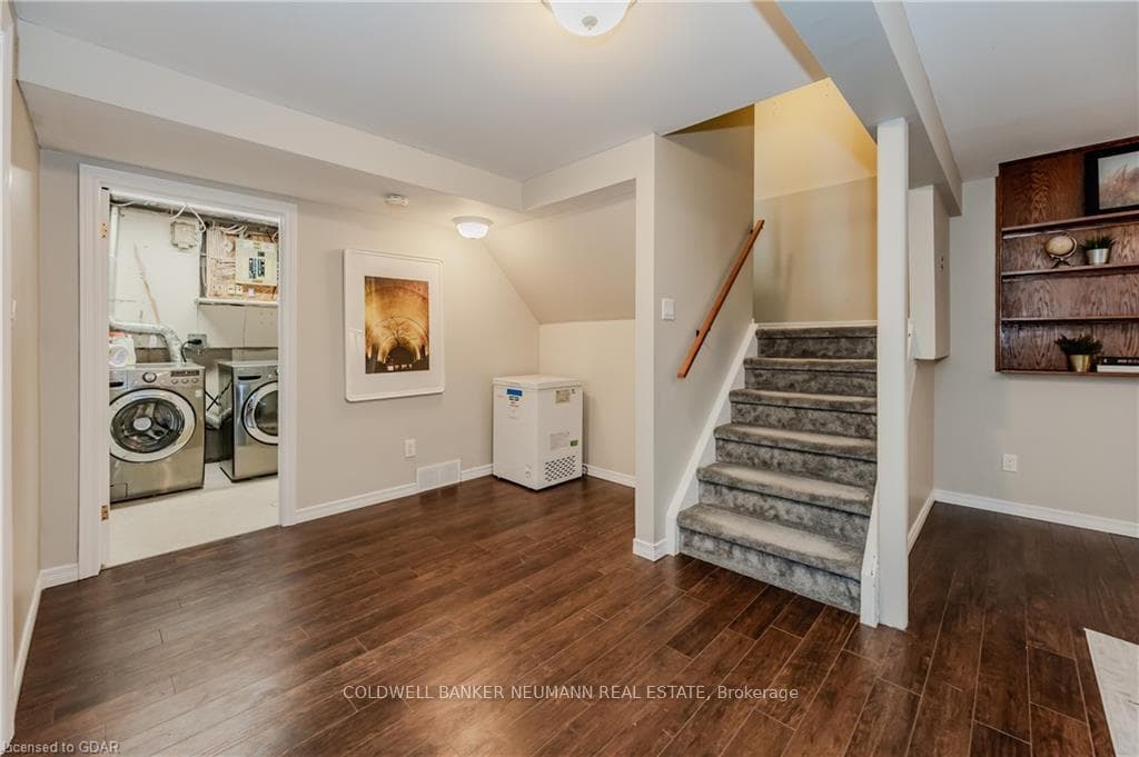 73 Pathfinder Crescent photo 22