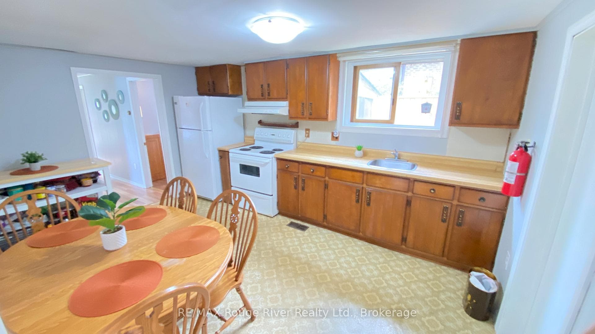 1329 Church Street photo 15