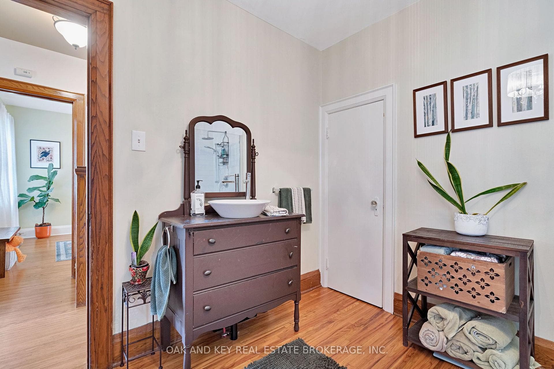 120 Sydenham Street photo 35