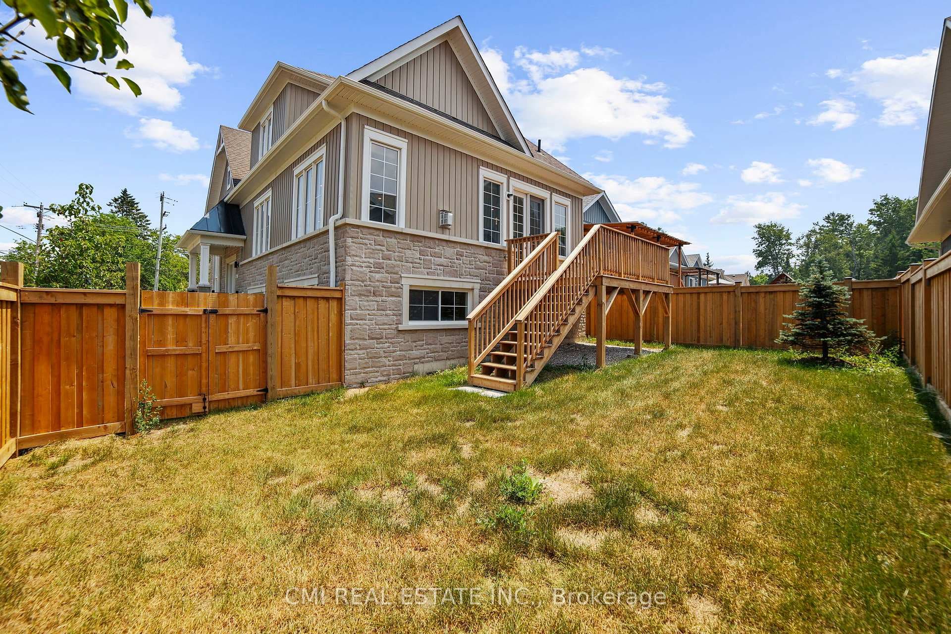 3205 Mosley Street photo 40