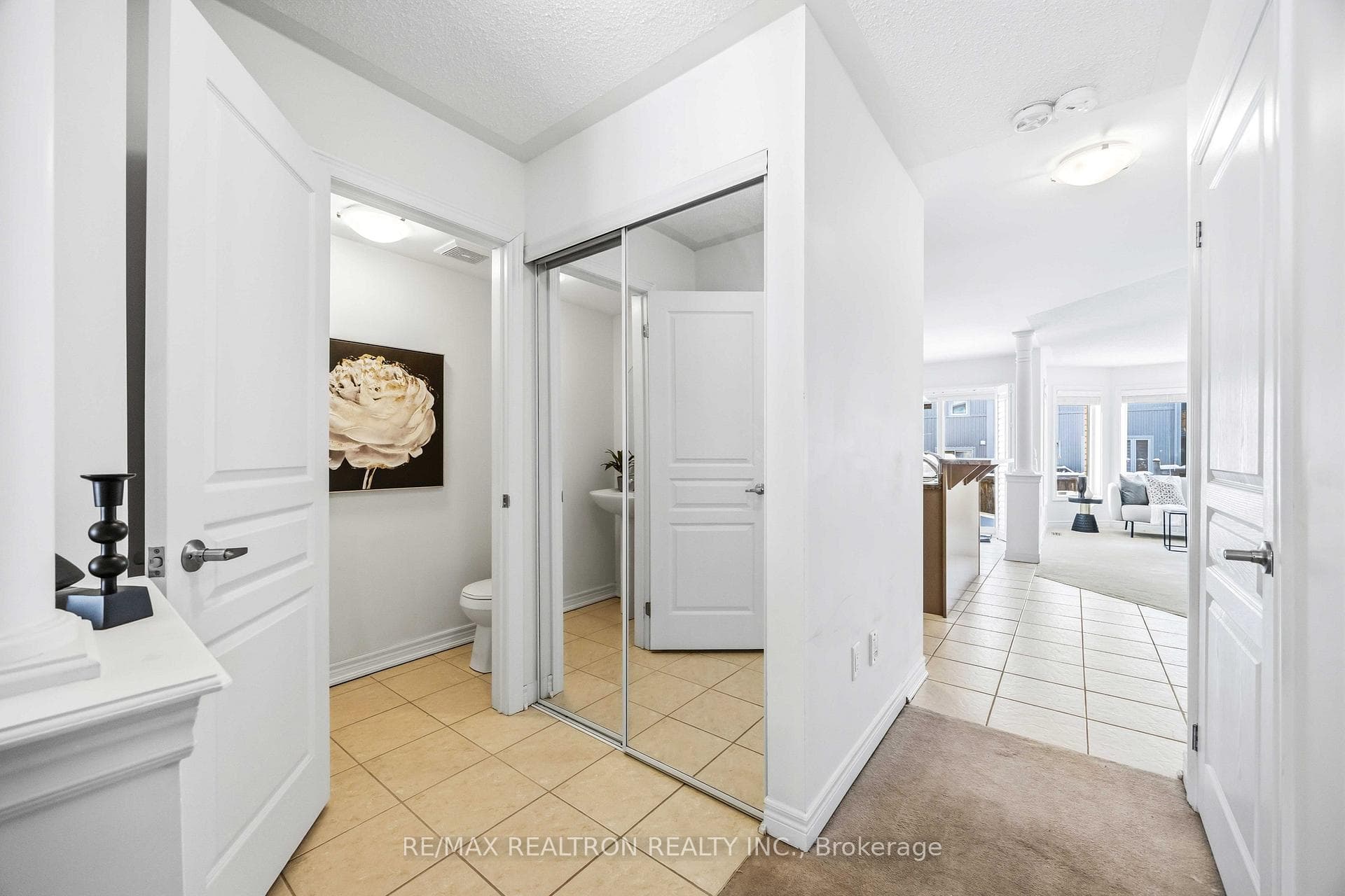 29 Winisk Street photo 7