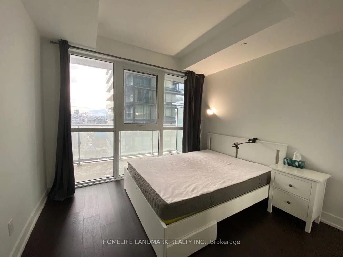 7 Grenville Street Unit 2412 photo 5