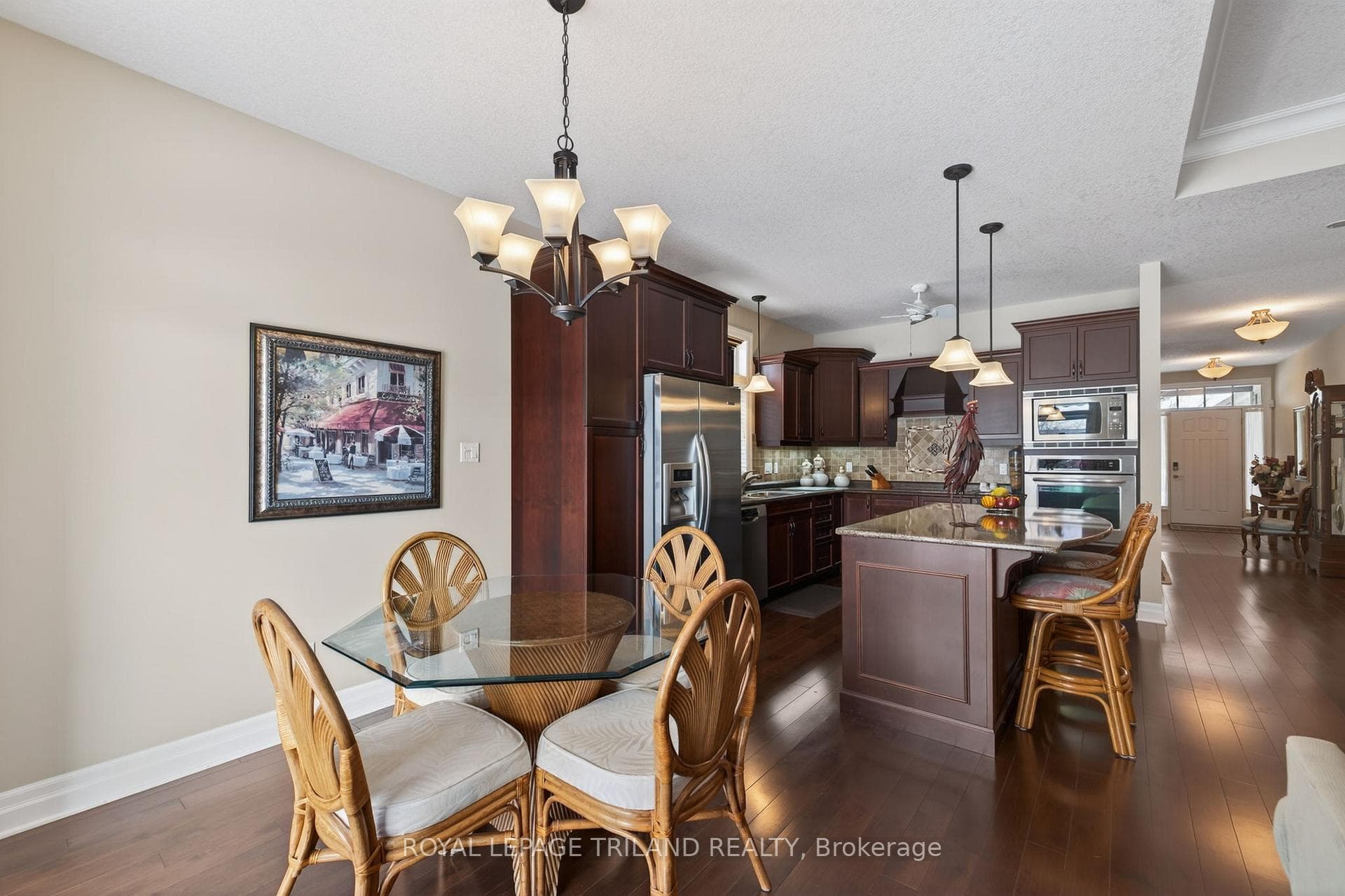 3278 Colonel Talbot Road Unit 202 photo 19