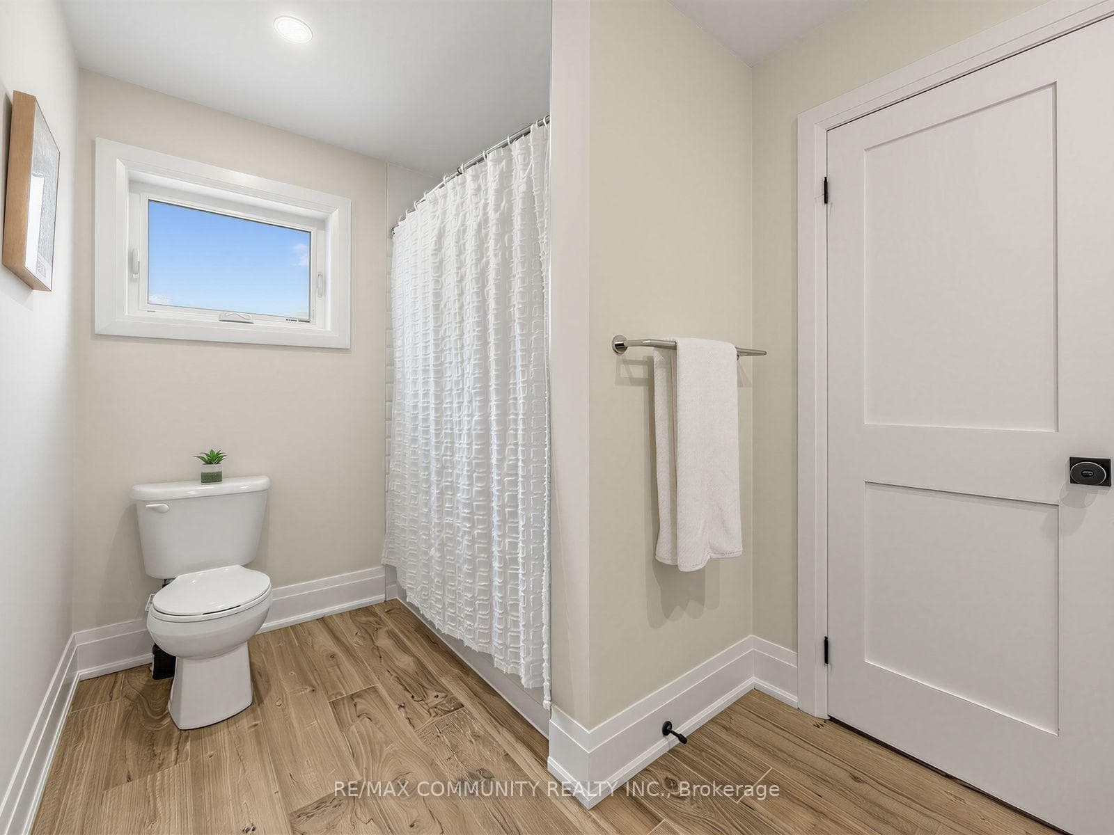 38 Robmar Street photo 21