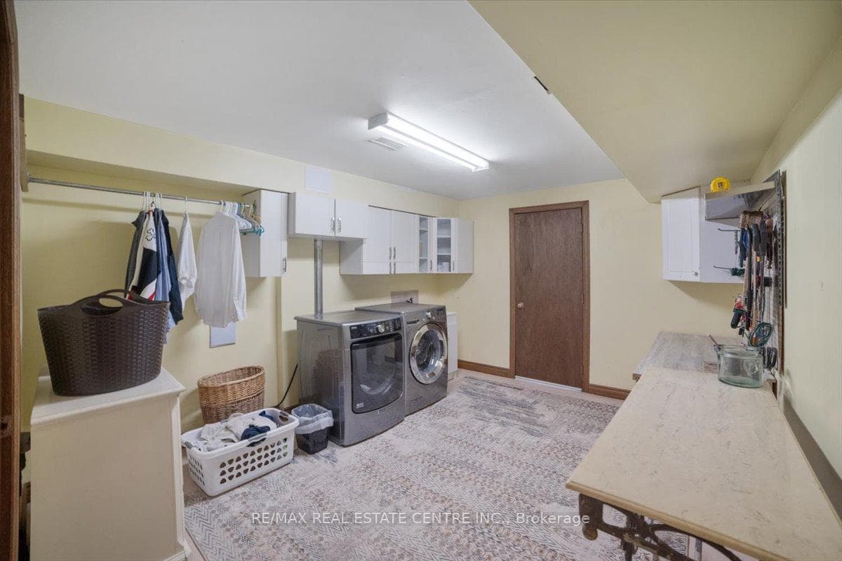 2720 Mewburn Road Unit Unit 18 photo 37