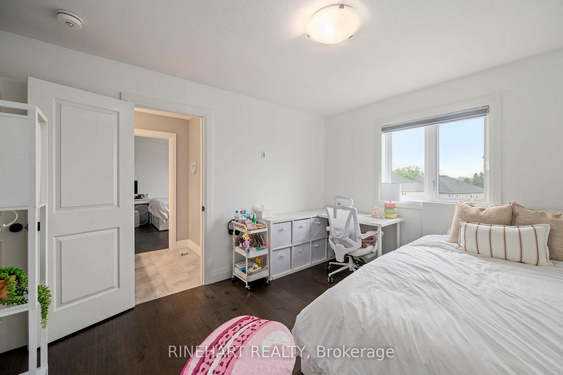 2512 Holbrook Drive photo 26