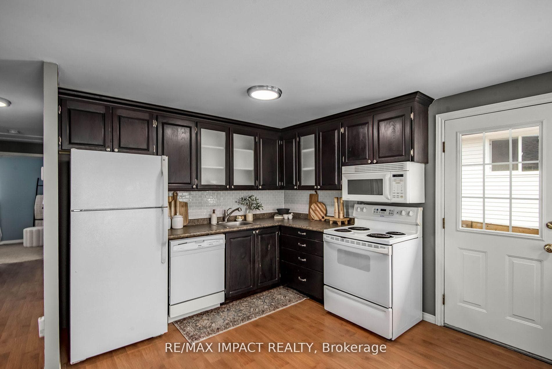 1190 Norman Court photo 9