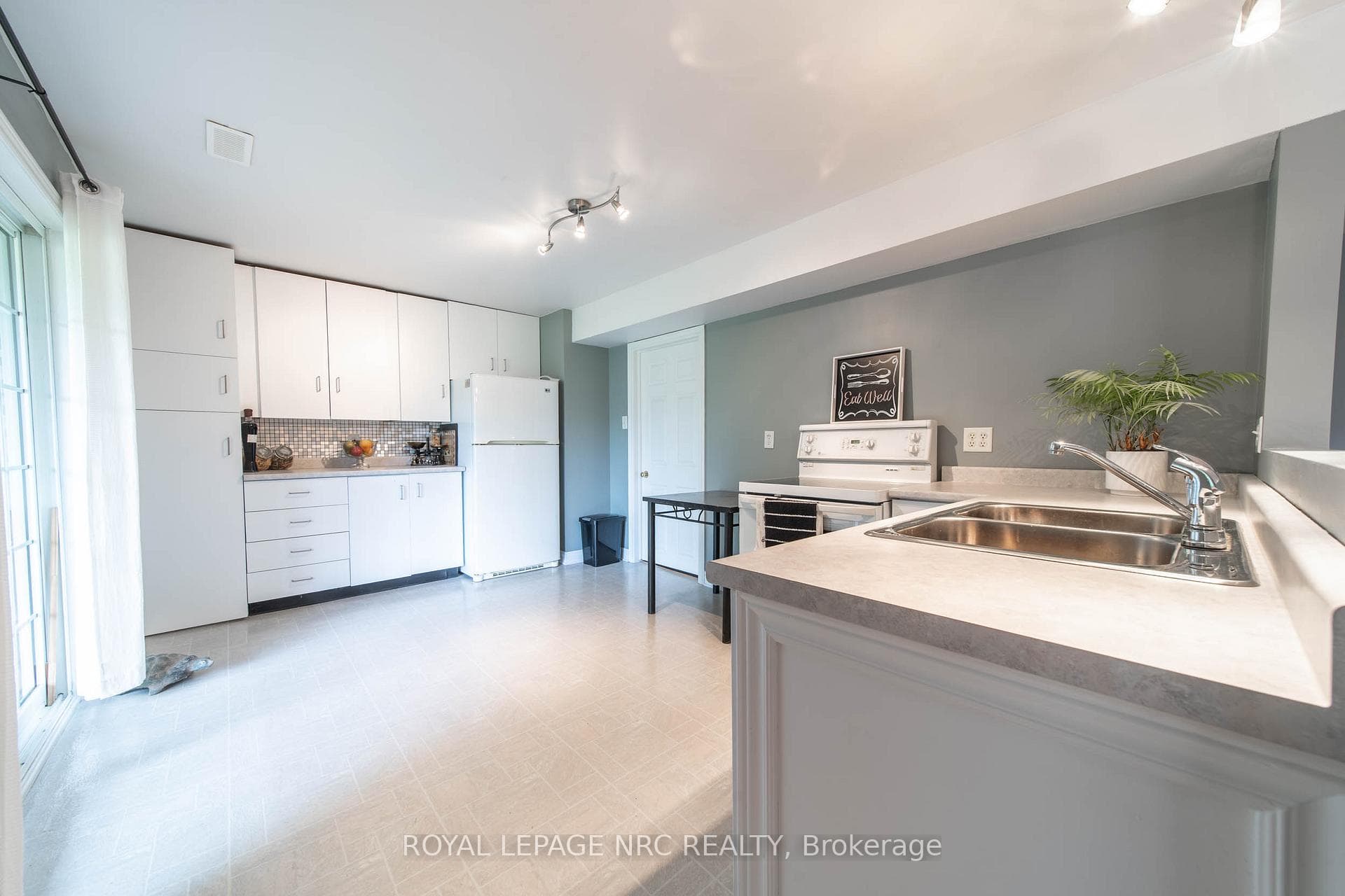 101 Canby Street photo 23