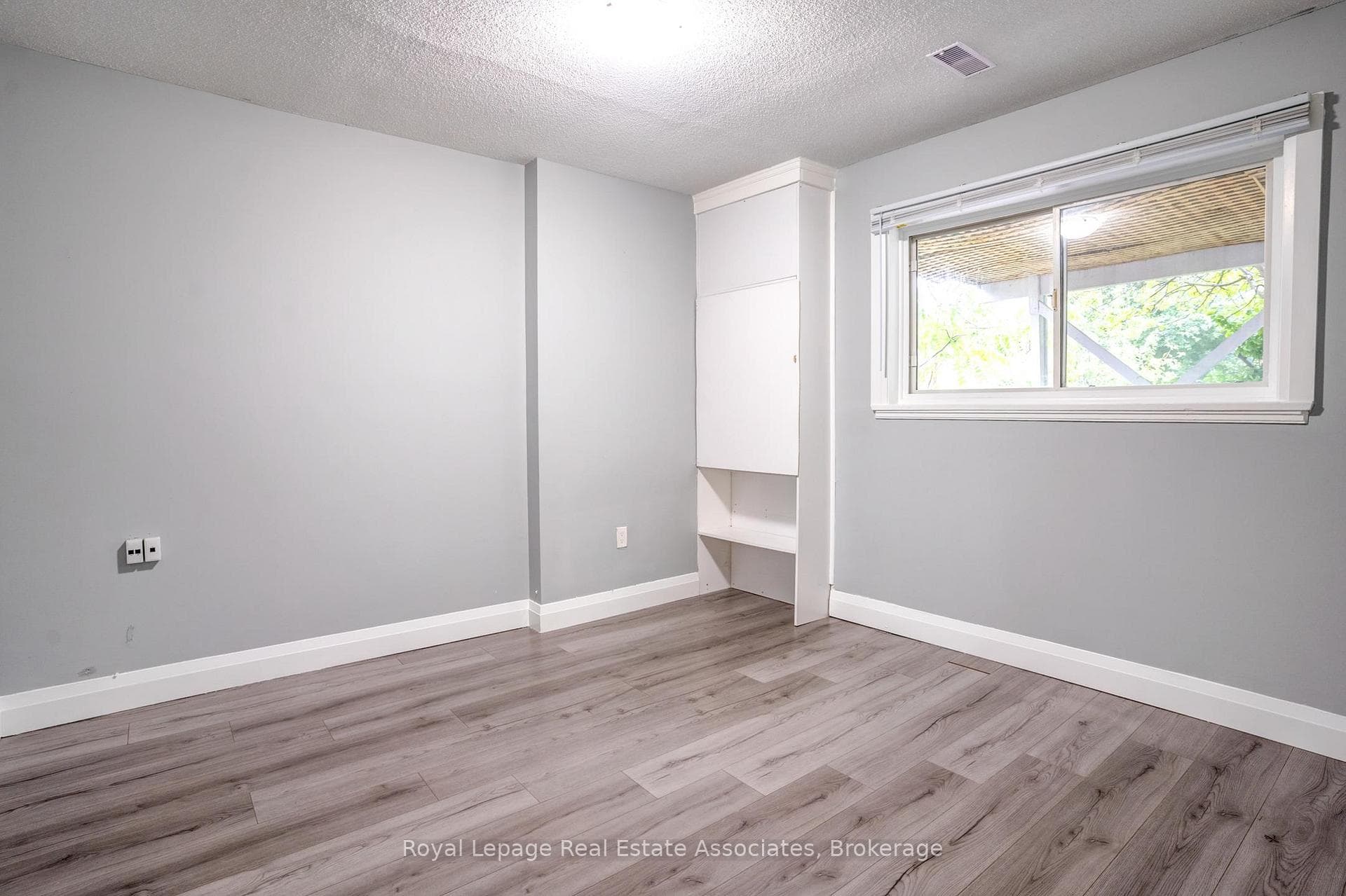 66 Kingsmere Crescent photo 40