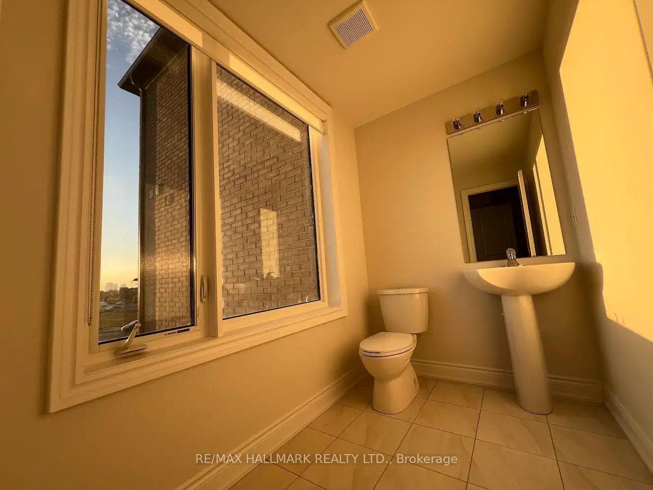 111 Tennant Circle photo 13