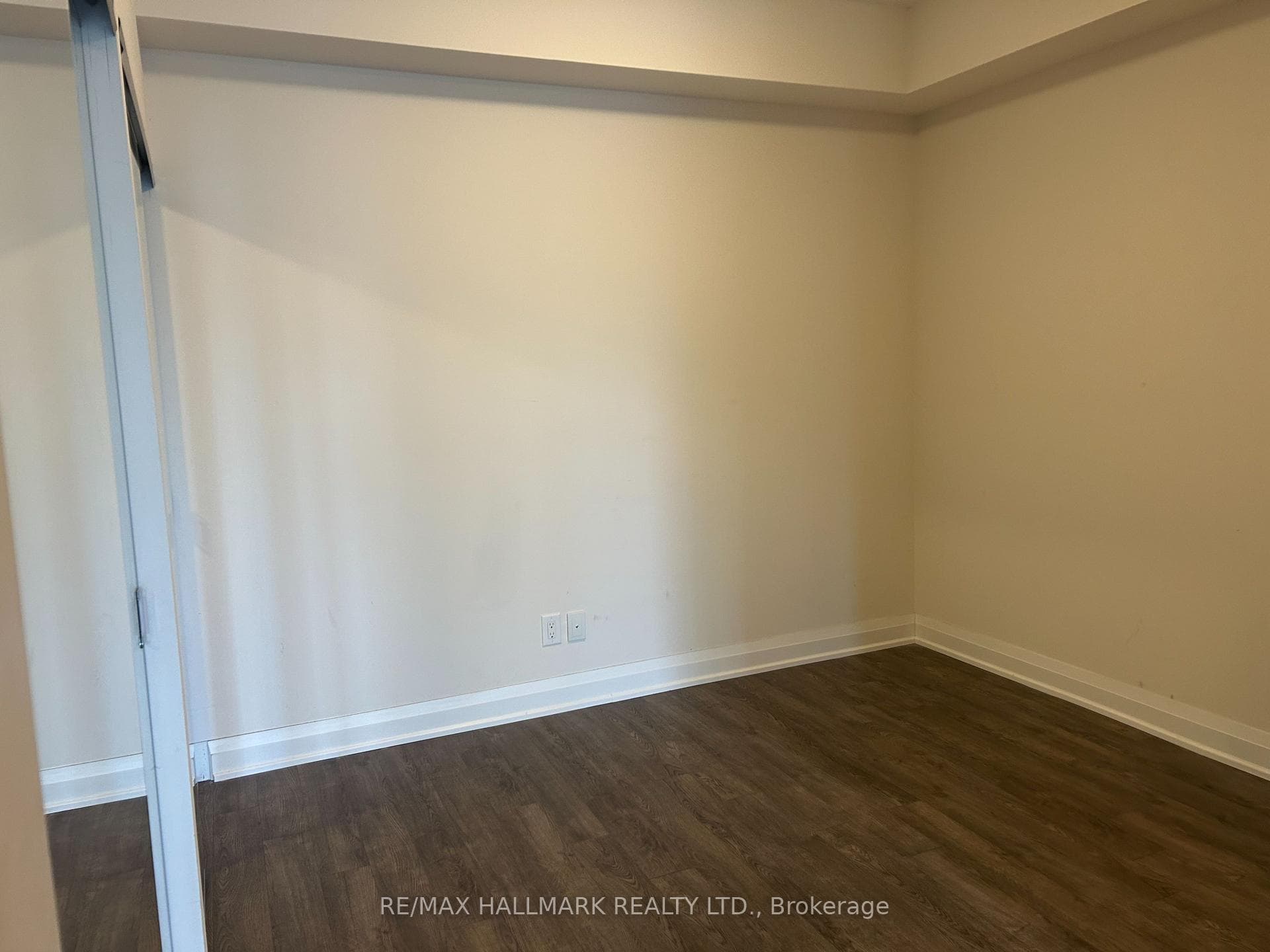 18 Uptown Drive Unit 323 photo 10