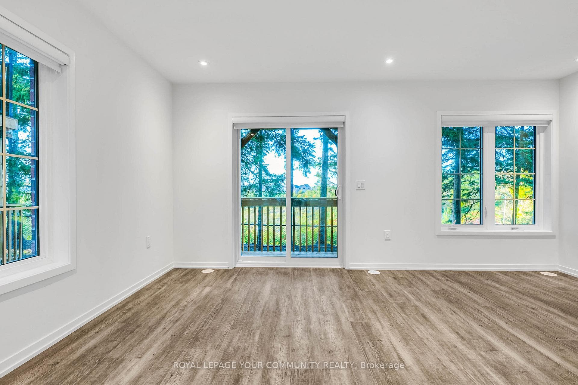 38 Arbour Green Crescent photo 7
