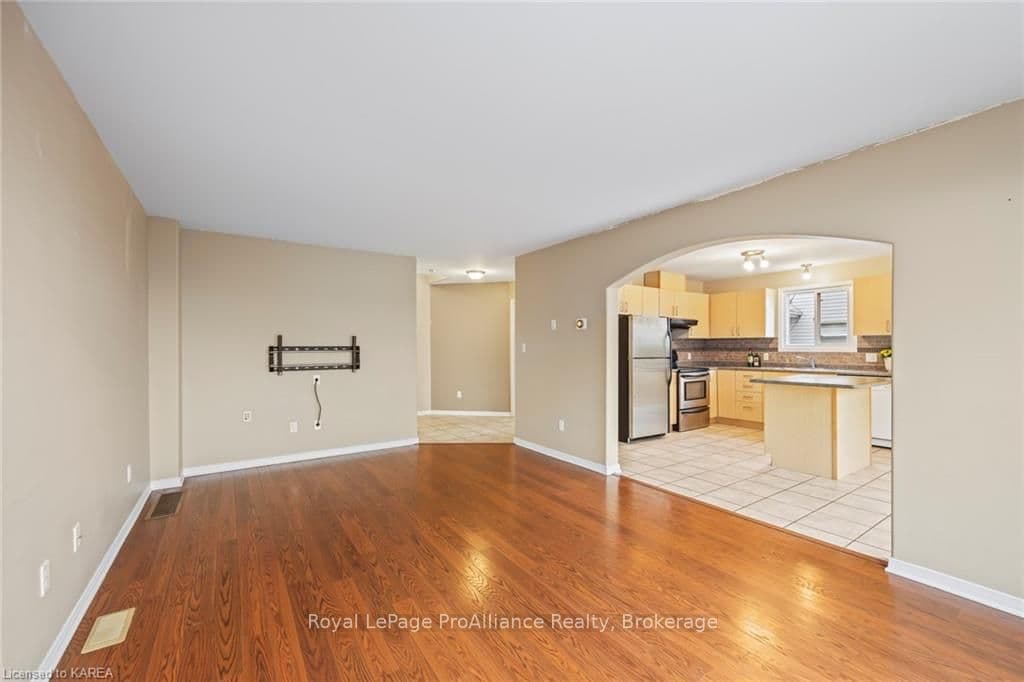 1470 PEARL Road photo 7