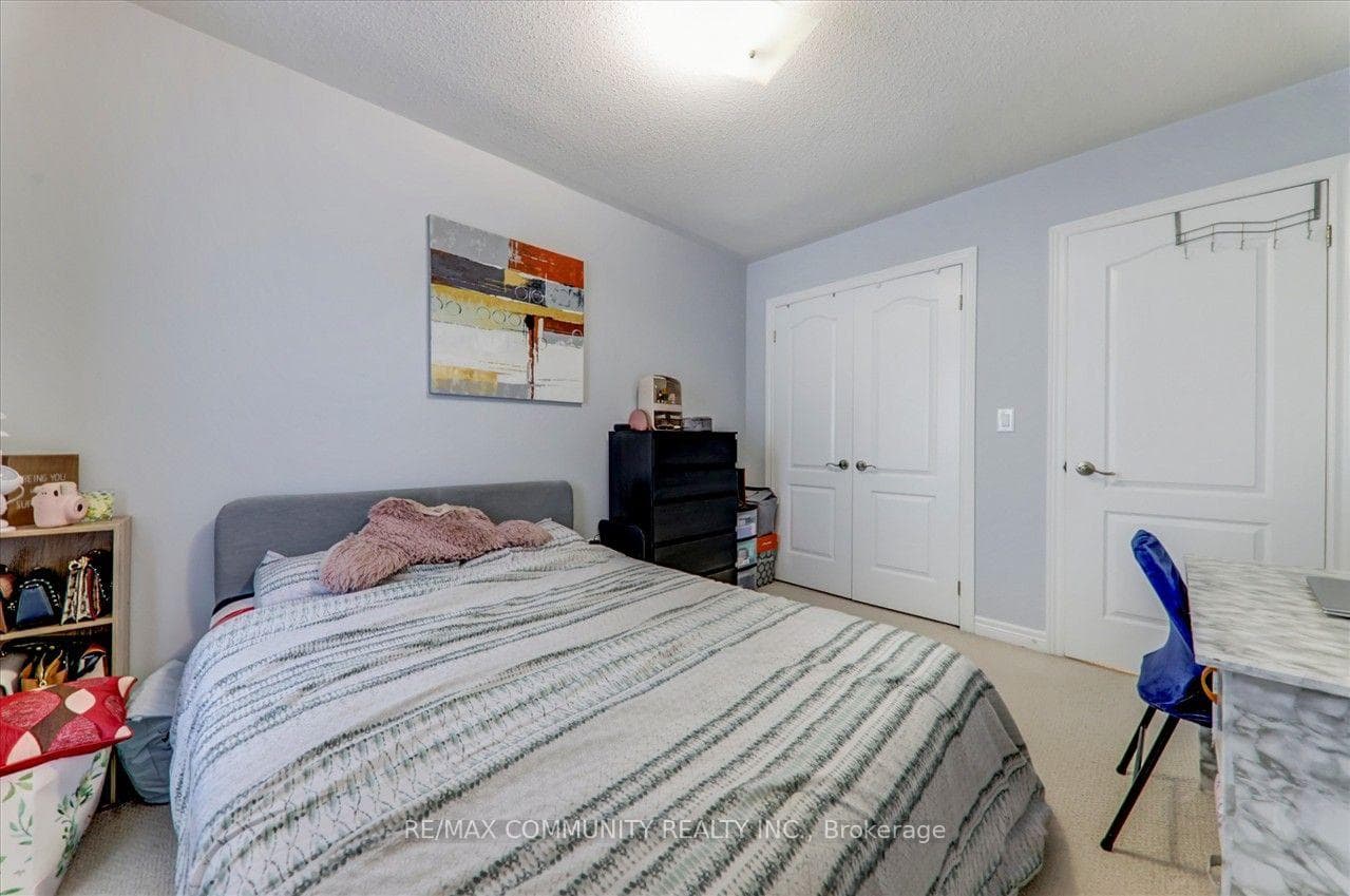 69 Clearfield Drive photo 24