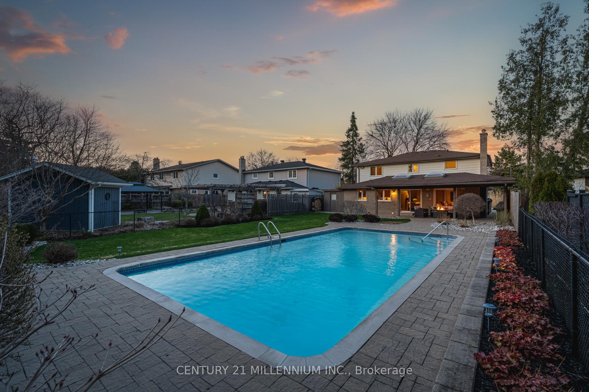 57 Ridgehill Drive photo 40