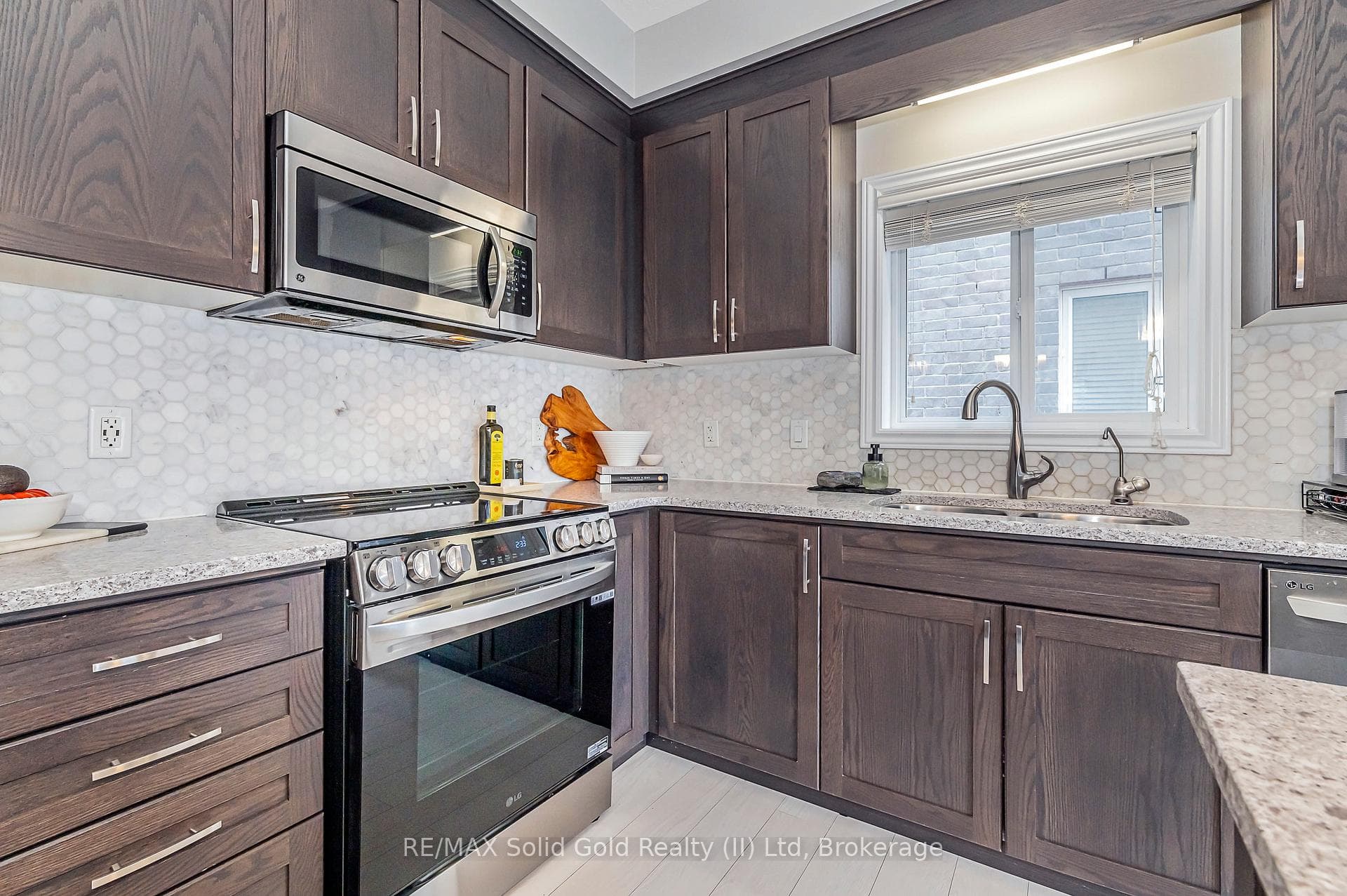 593 Blair Creek Drive photo 16