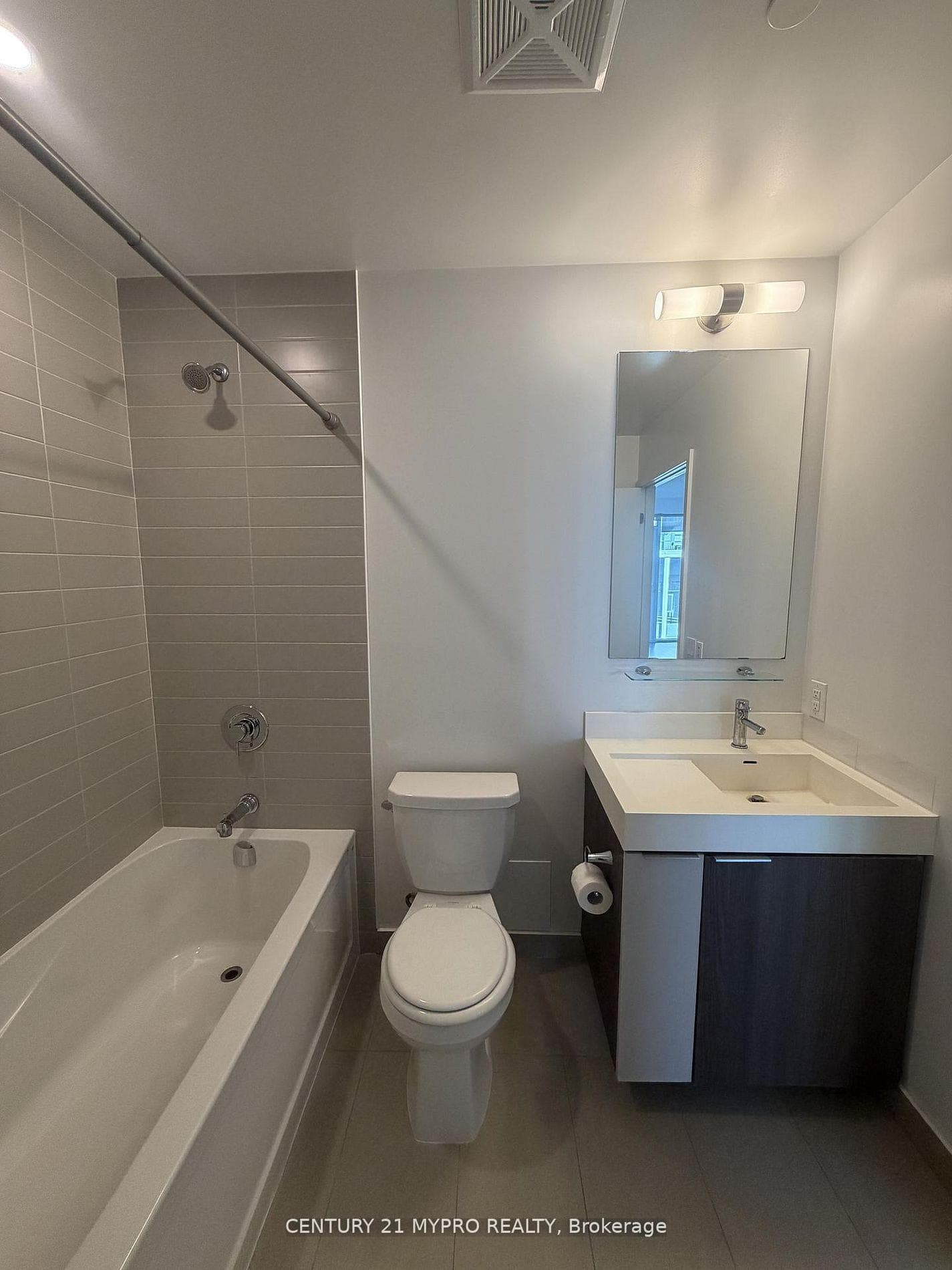 20 Tubman Avenue Unit 408 photo 11