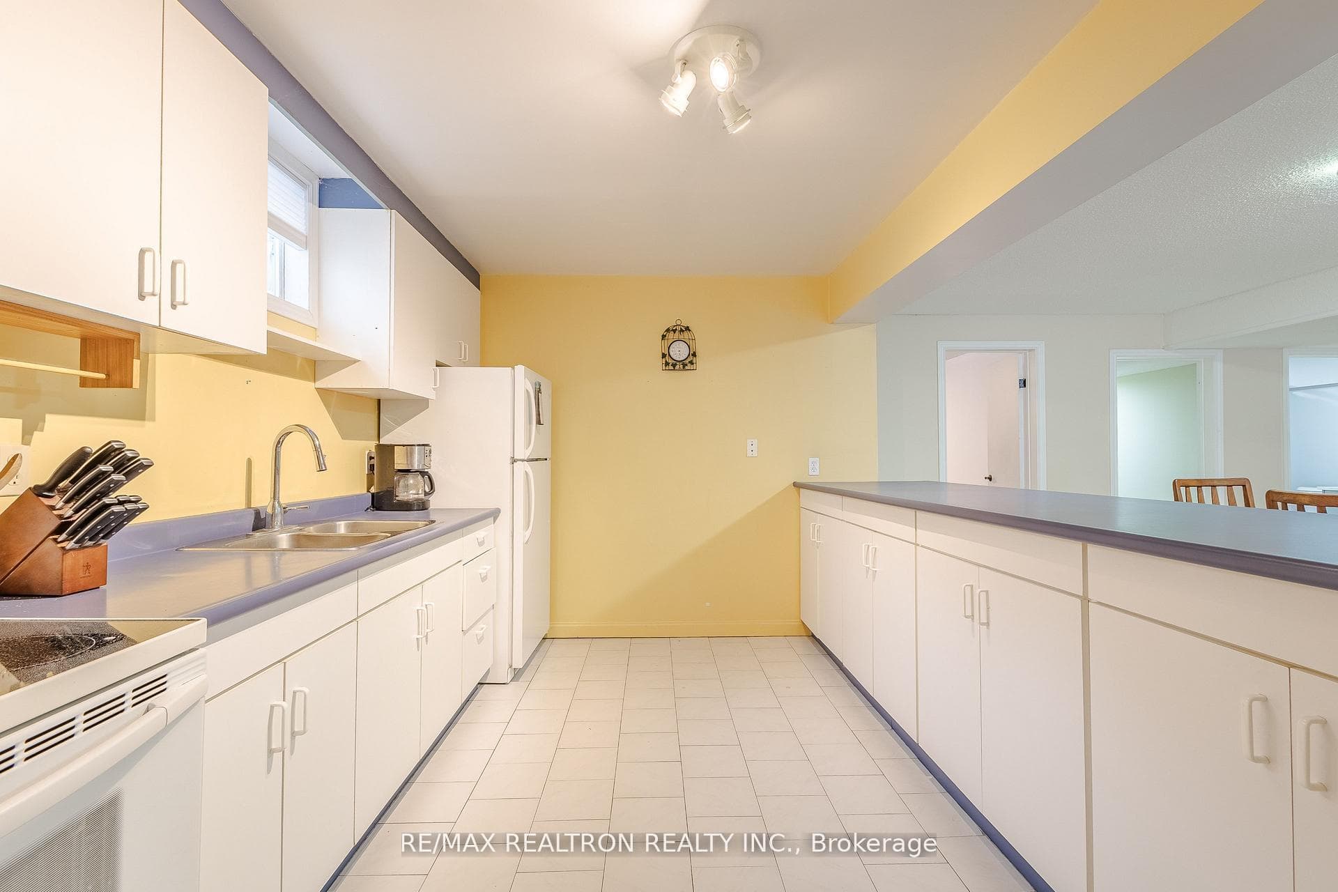 240 Webb Road photo 30