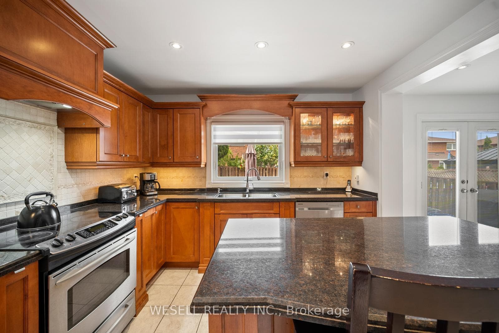 26 Janus Place photo 22