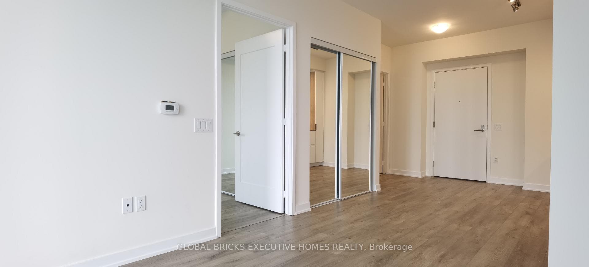 28 Freeland Street Unit 4503 photo 13