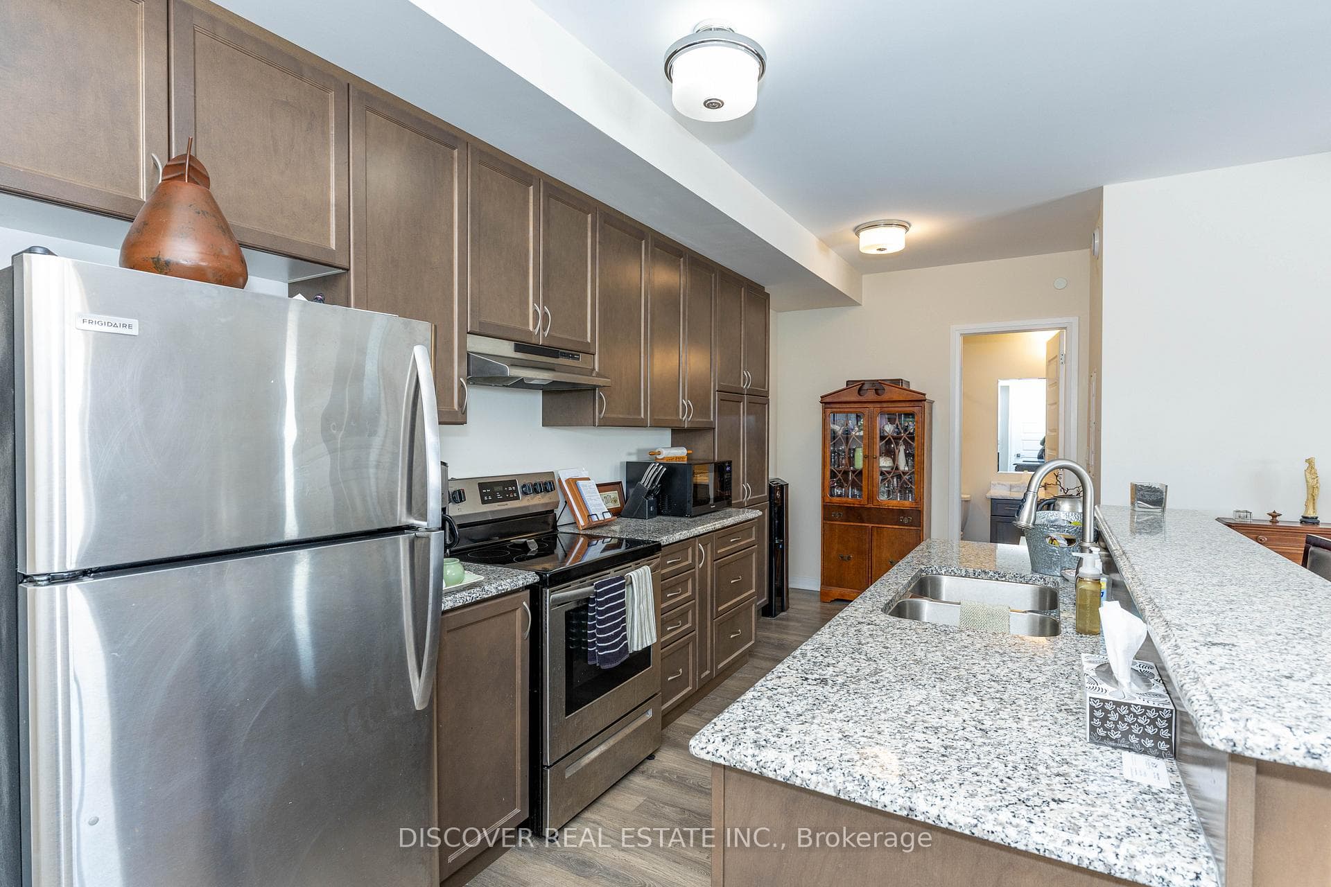 58 Adam Sellers Street Unit 507 photo 28