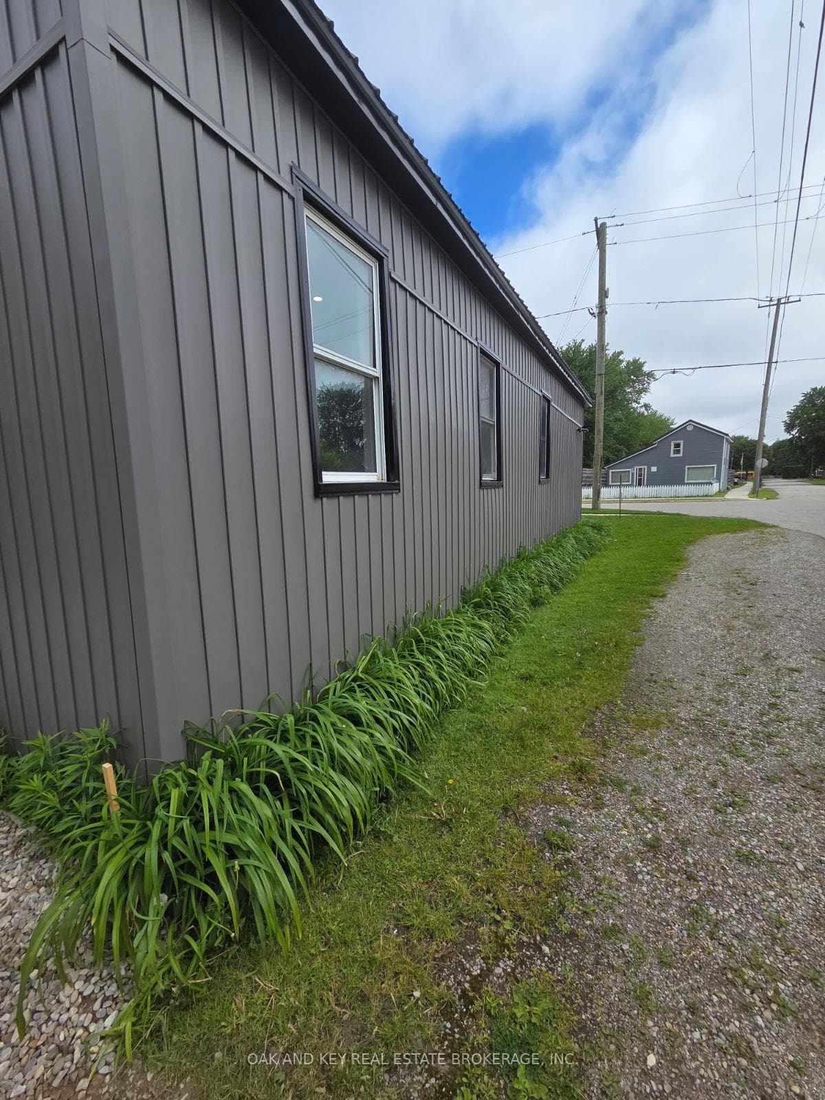 22933 Hagerty Road photo 23