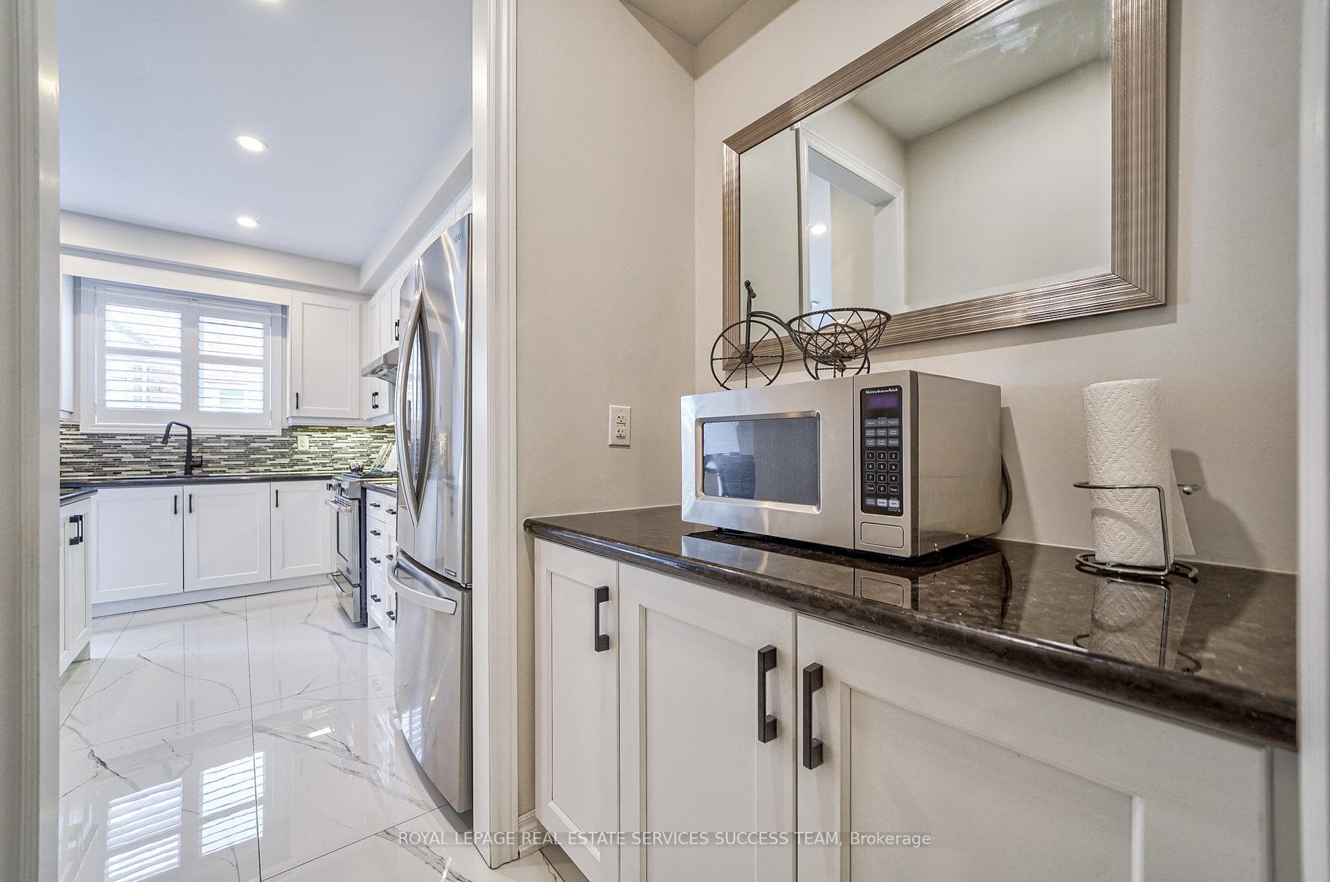 5354 Mallory Road photo 8