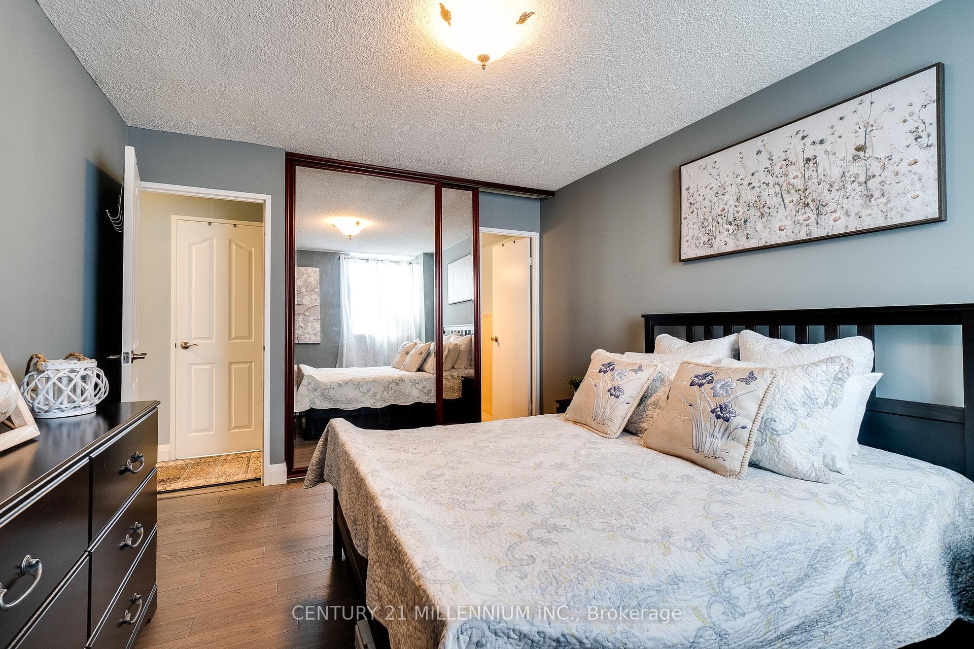 1625 Bloor Street Unit 1120 photo 20