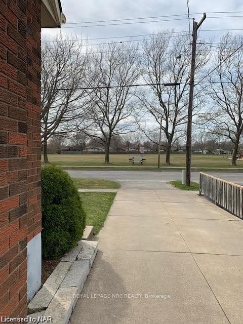 448 GRANTHAM-BASEMENT Avenue photo 13