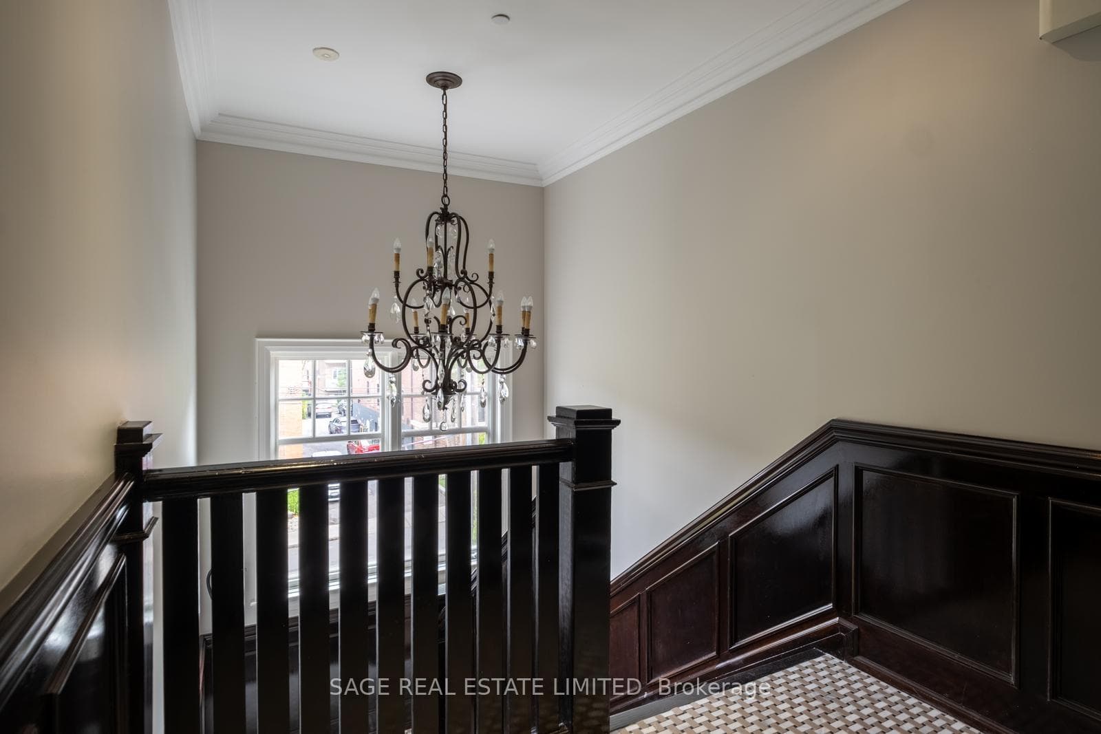 319 Lonsdale Road Unit 3D photo 46