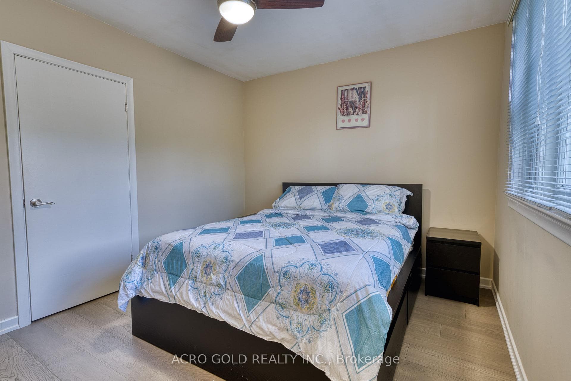 10 Kennebec Crescent photo 17