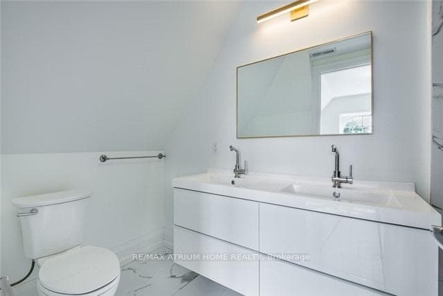 128 Mount Pleasant Road Unit Unit 3 photo 9