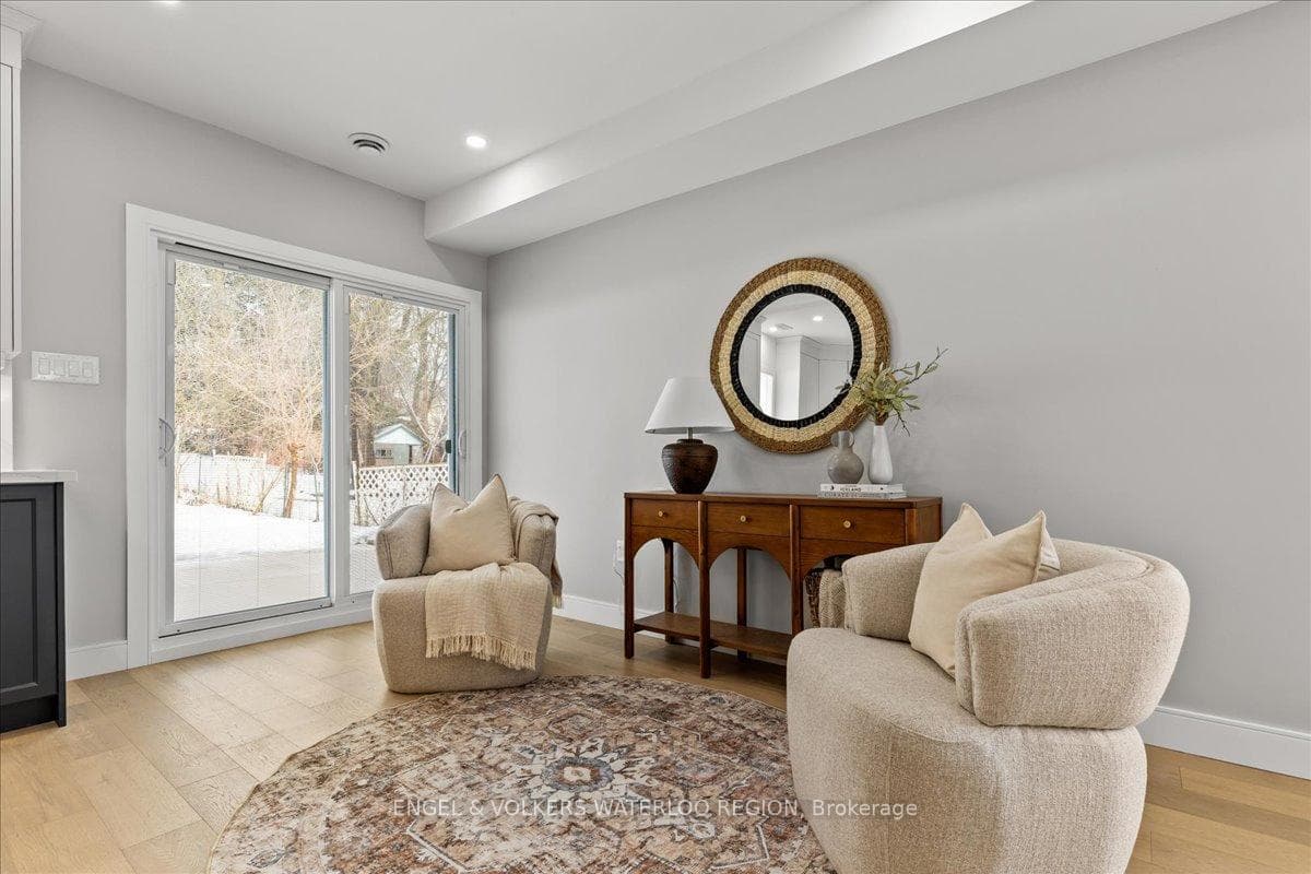 46 Bell Street photo 11