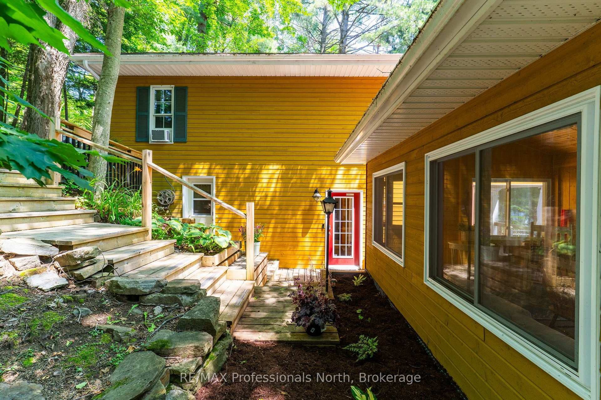 1461 South Portage Road photo 5