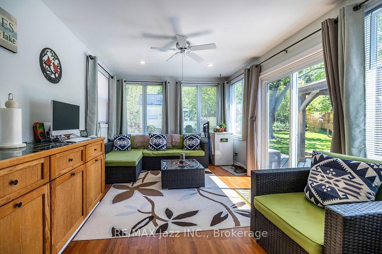 835 Cedar Glen Road photo 21