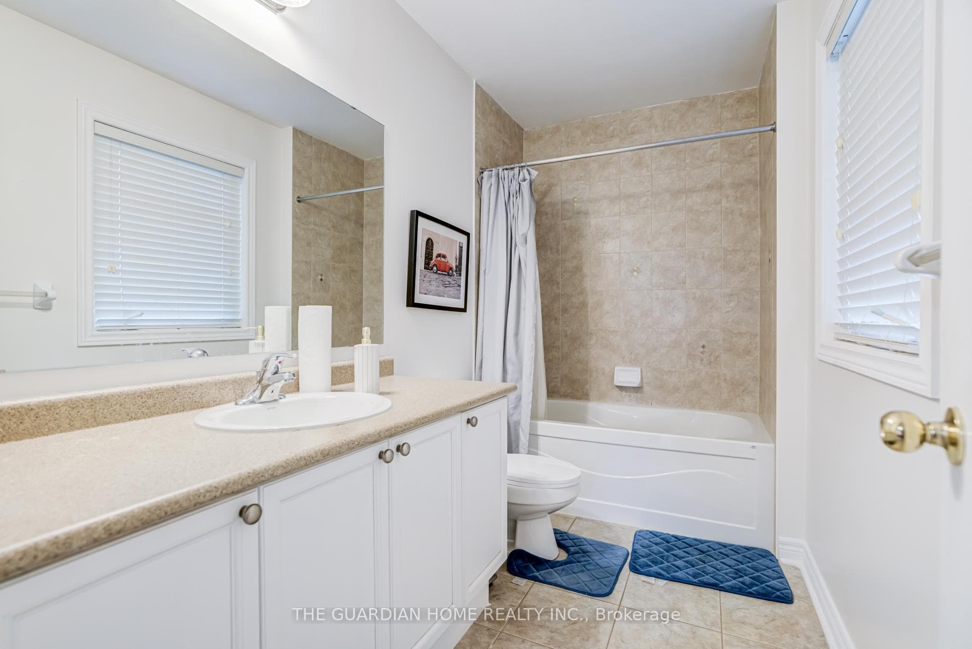 1214 Harlstone Crescent photo 39
