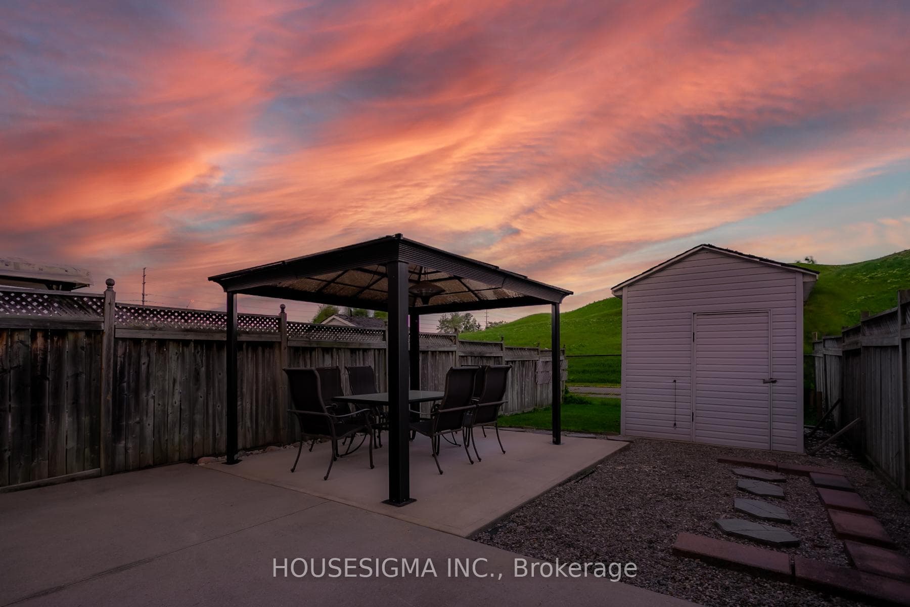 1034 Windbrook Grove photo 6