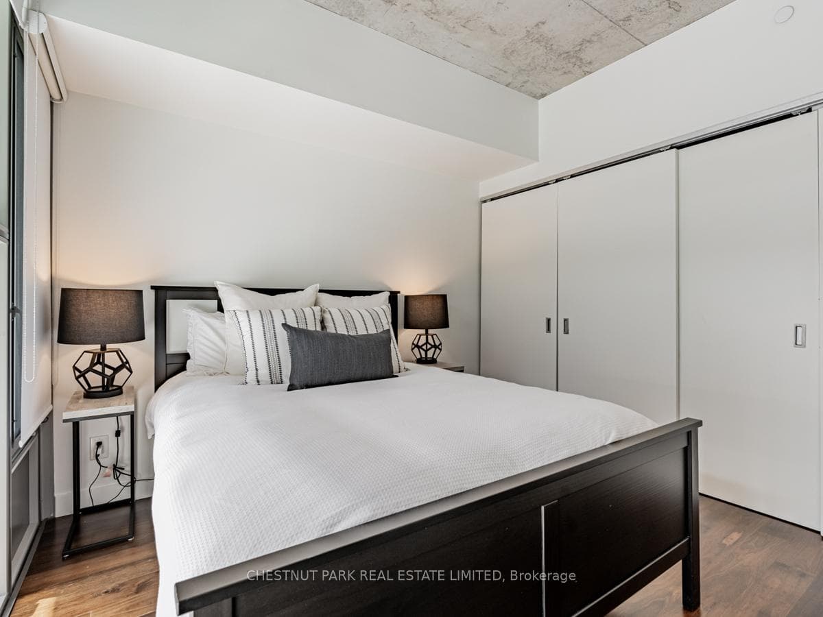 Wall to Wall Closets with Custom Organizers