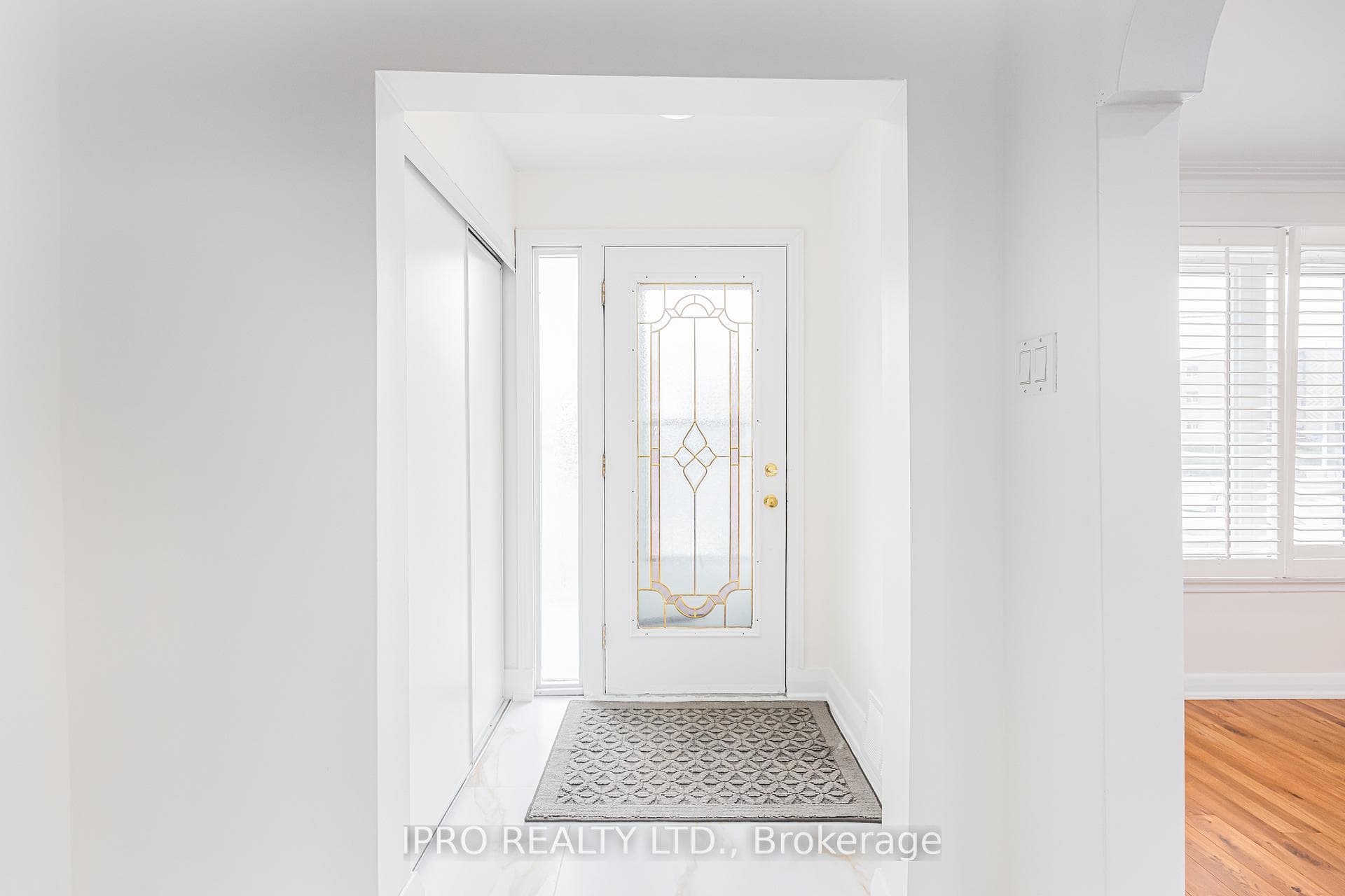 1488 Wilson Avenue photo 5